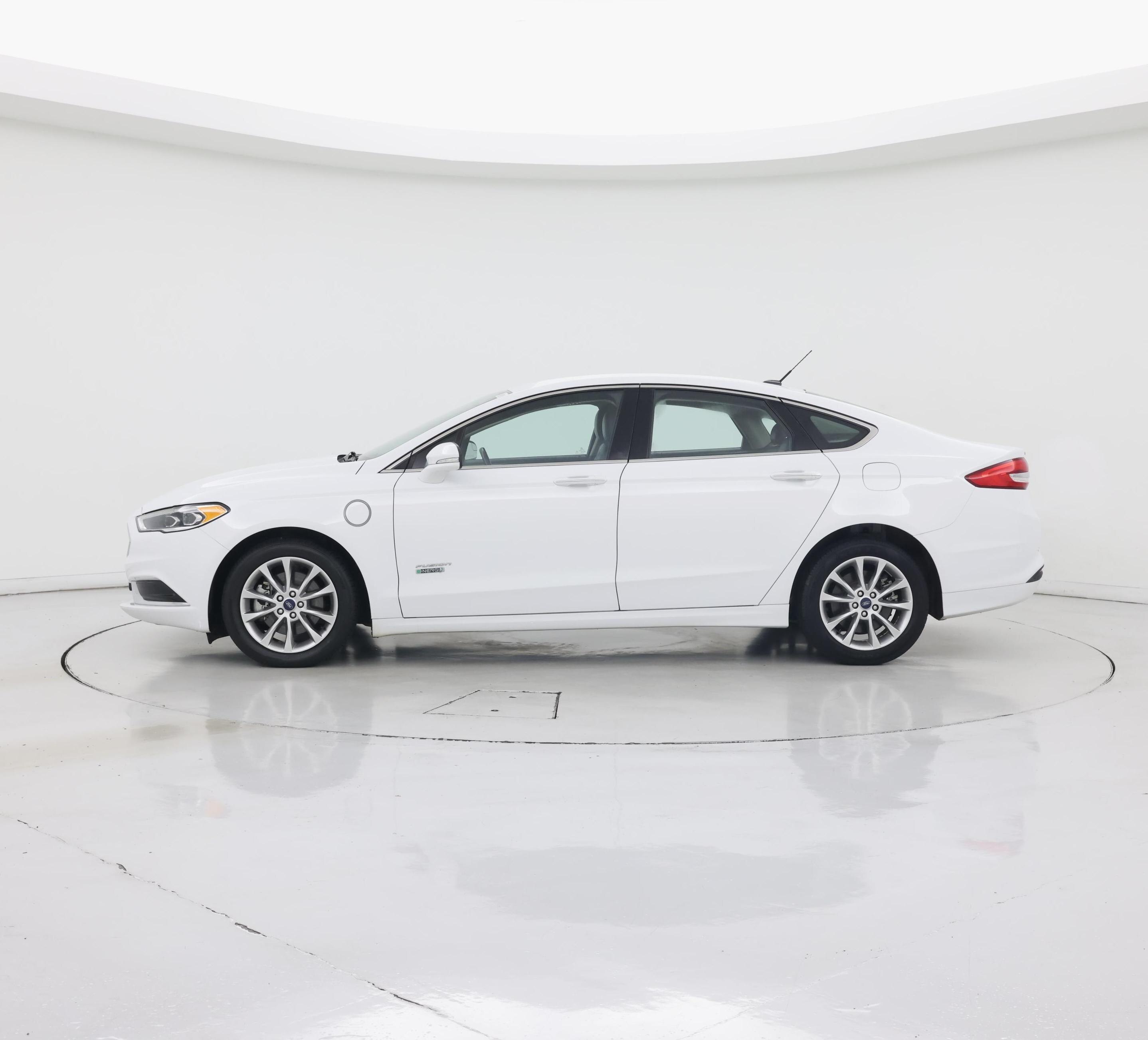 Thumbnail: 2018 Ford Fusion - 3