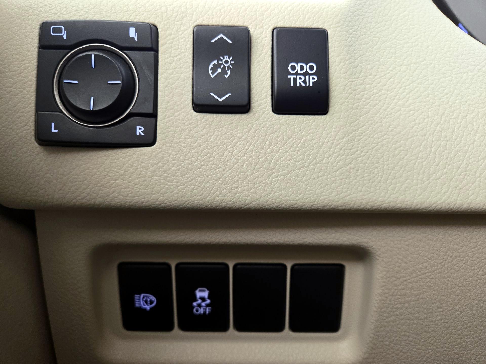 Thumbnail: 2018 Lexus GX - 13