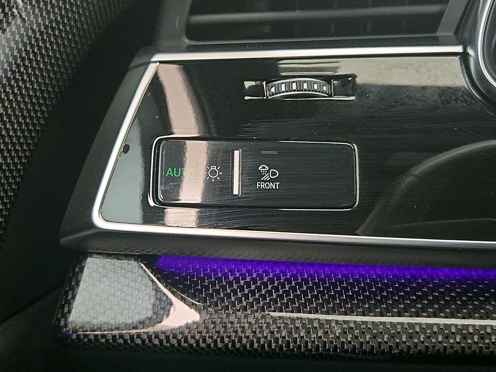 Thumbnail: 2024 Audi SQ7 - 13