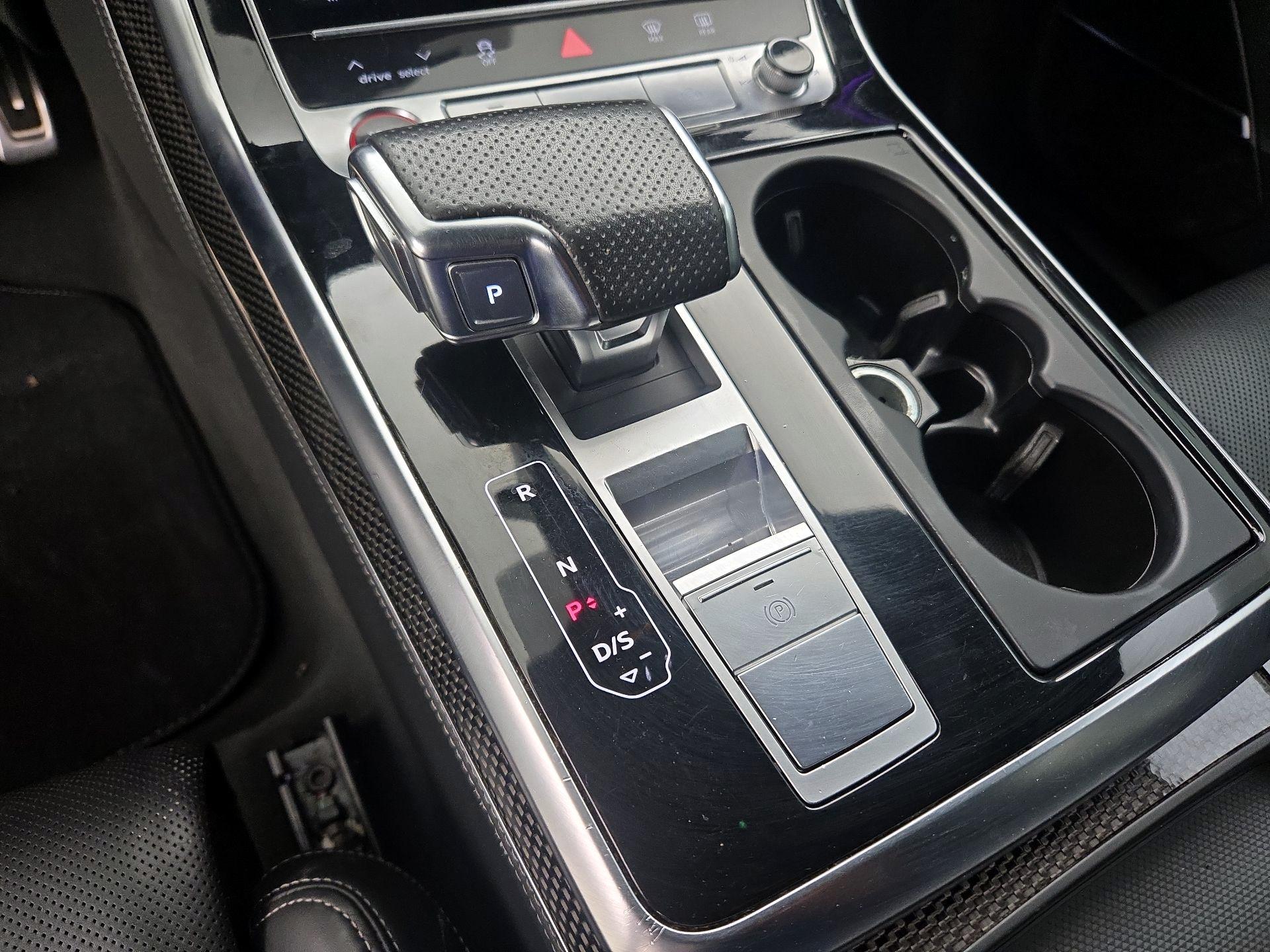 Thumbnail: 2024 Audi SQ7 - 18