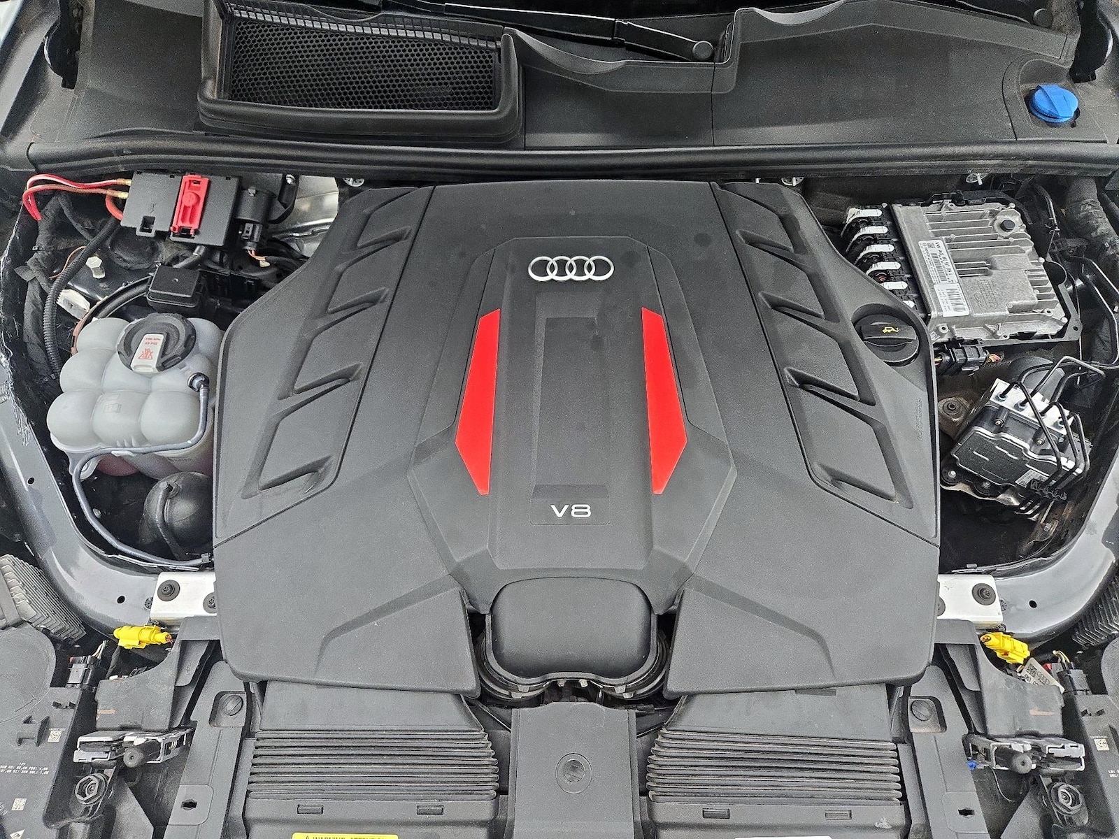 2024 Audi SQ7 Premium Plus - Photo 25