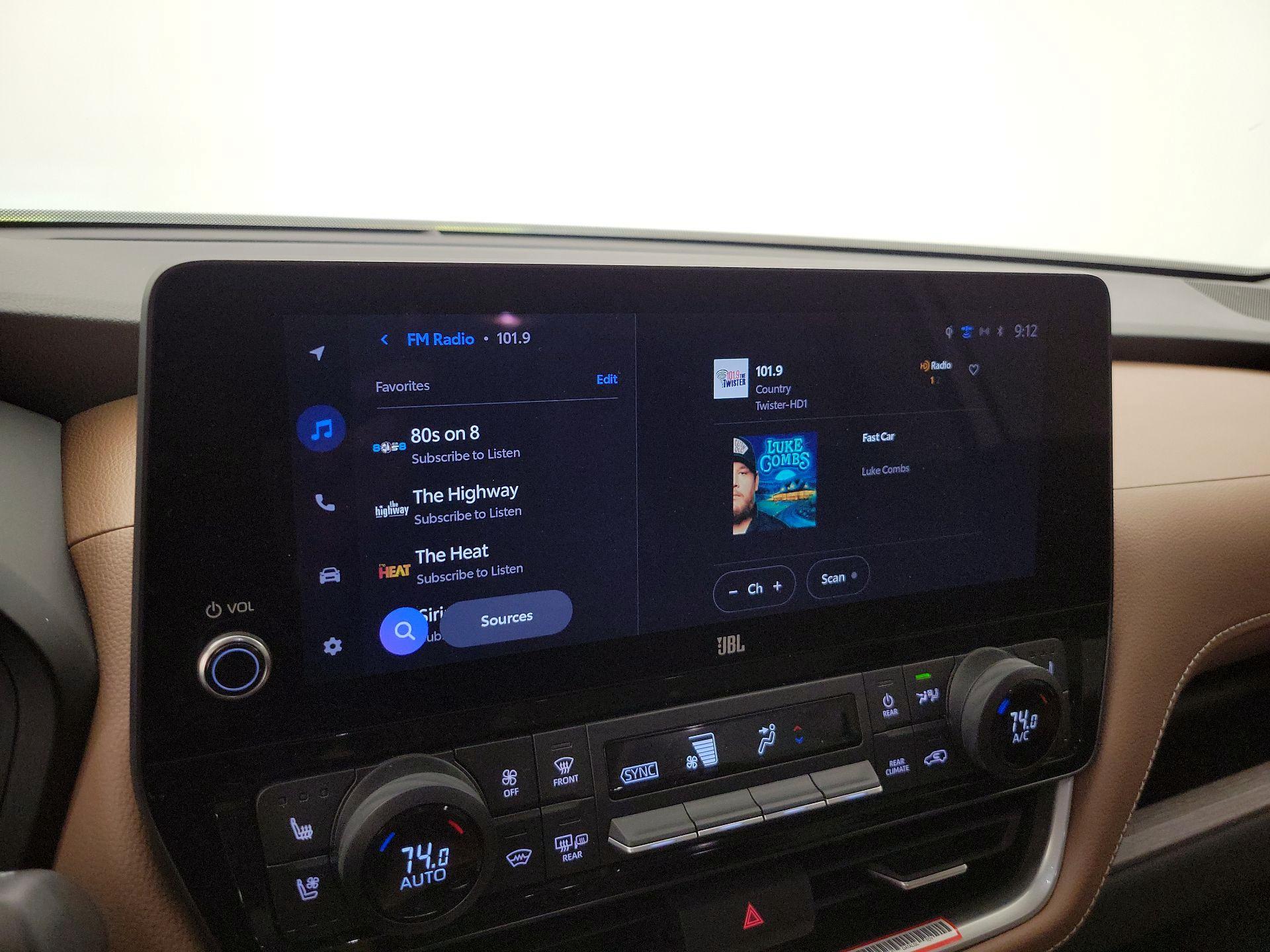 Thumbnail: 2025 Toyota Grand Highlander - 15