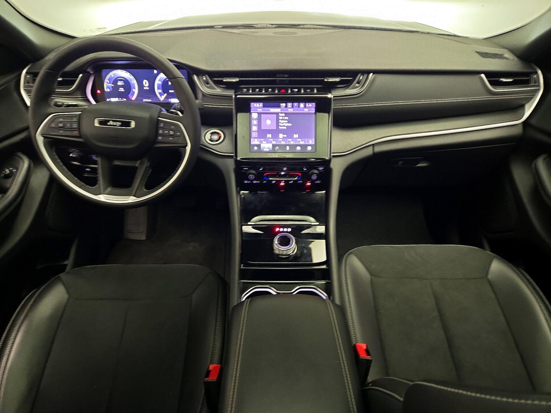 Thumbnail: 2023 Jeep Grand Cherokee - 9