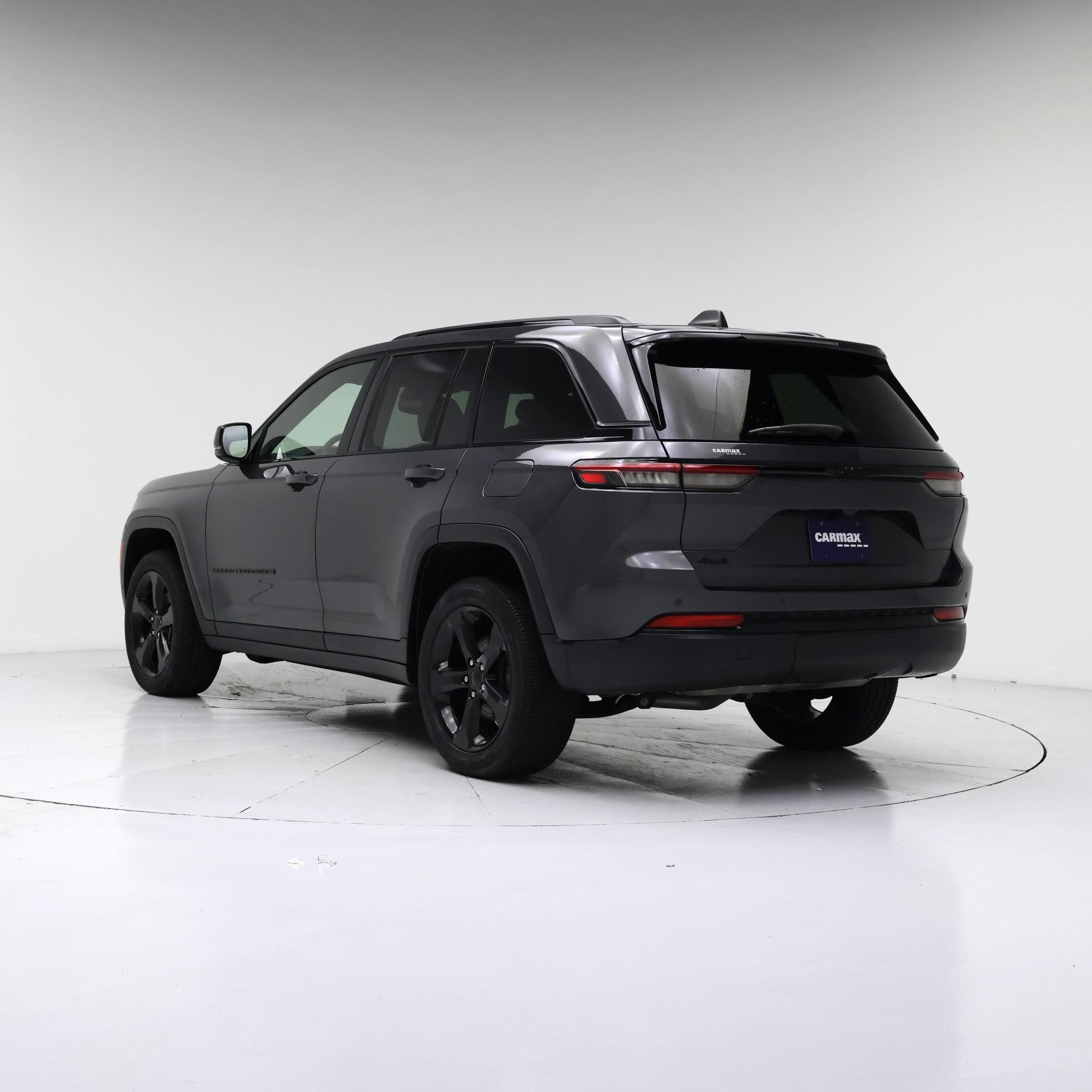 Thumbnail: 2023 Jeep Grand Cherokee - 2