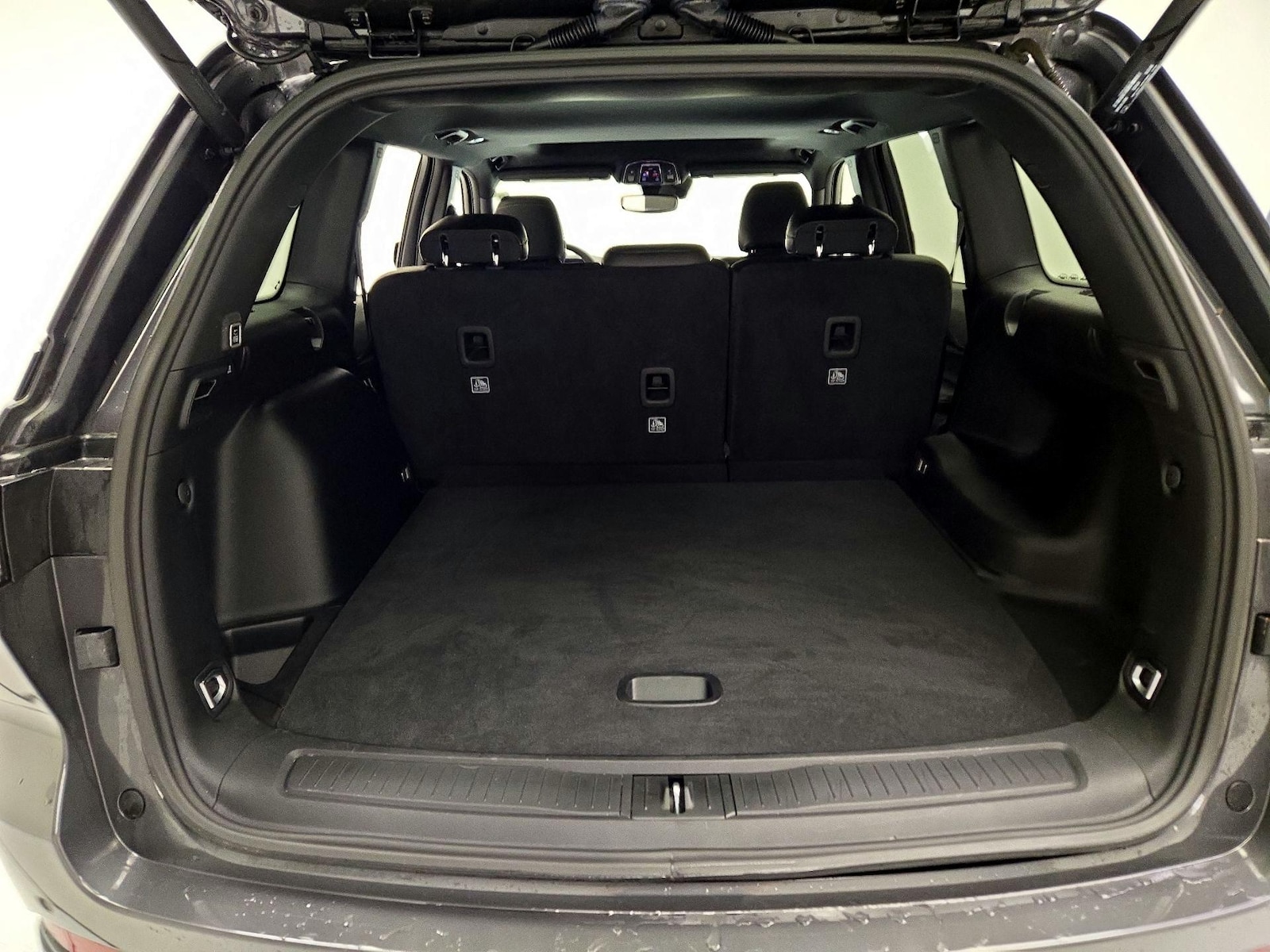 2023 Jeep Grand Cherokee Altitude - Photo 23
