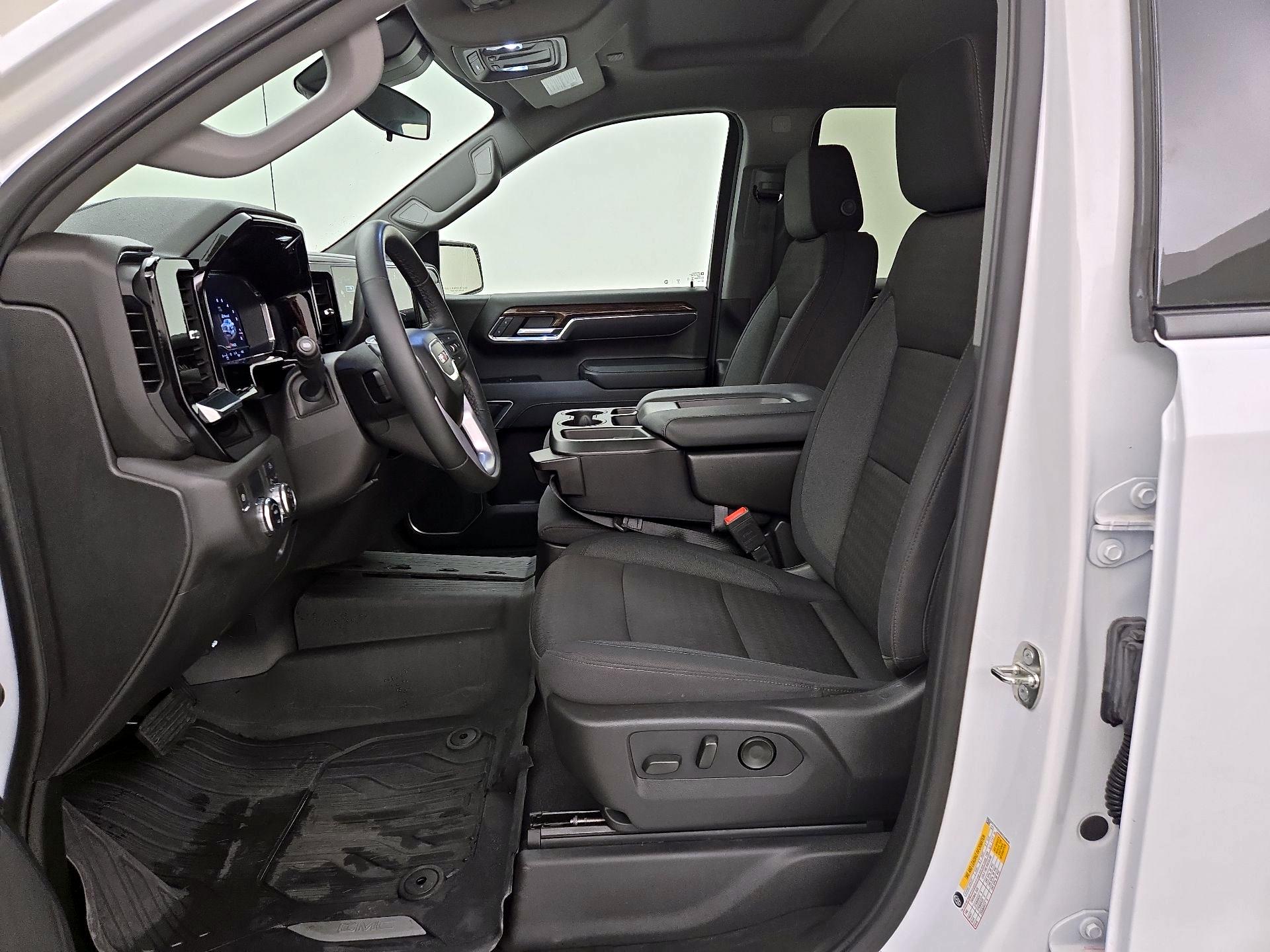 Thumbnail: 2024 GMC Sierra 1500 - 11