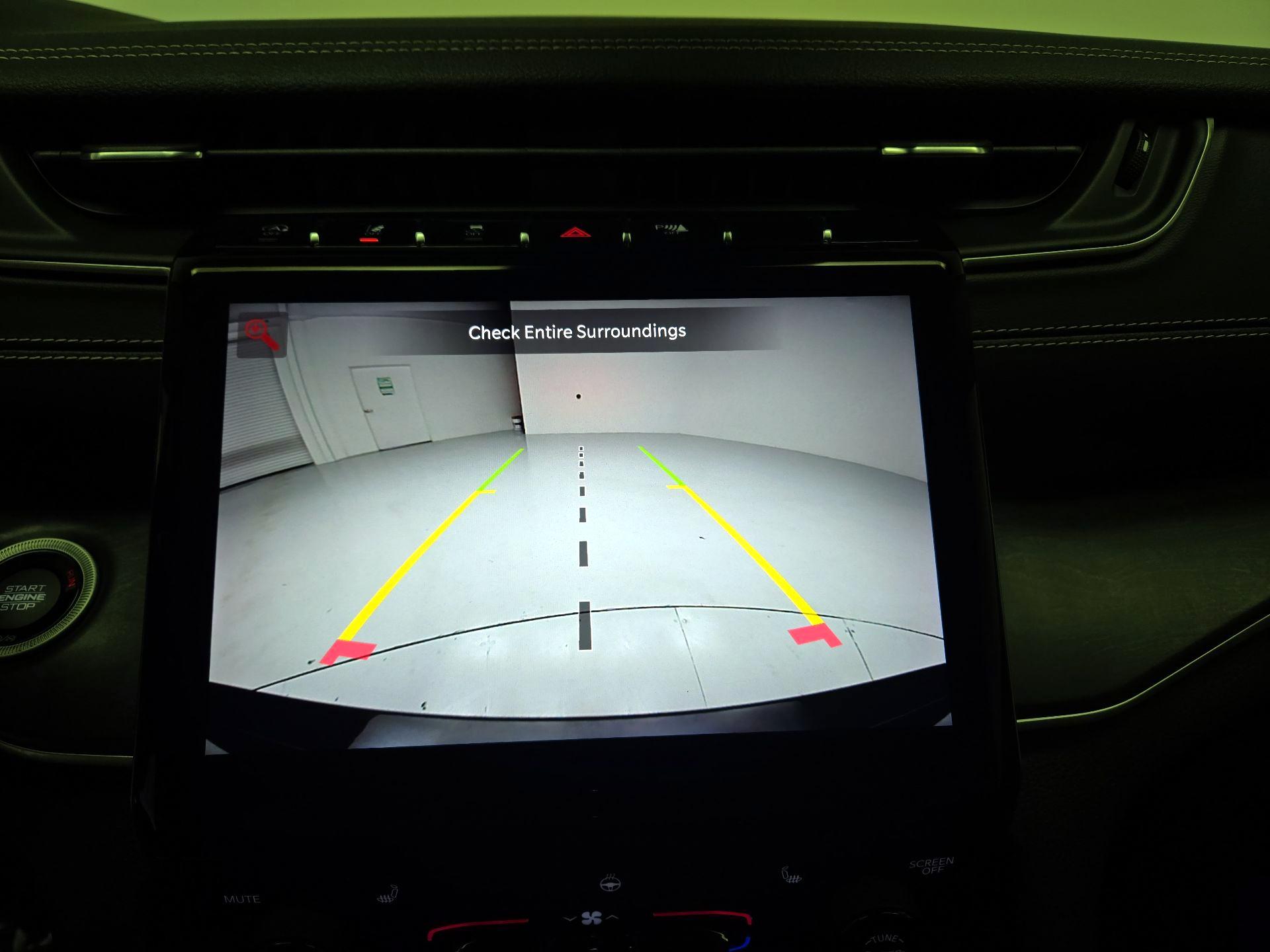 Thumbnail: 2023 Jeep Grand Cherokee - 14