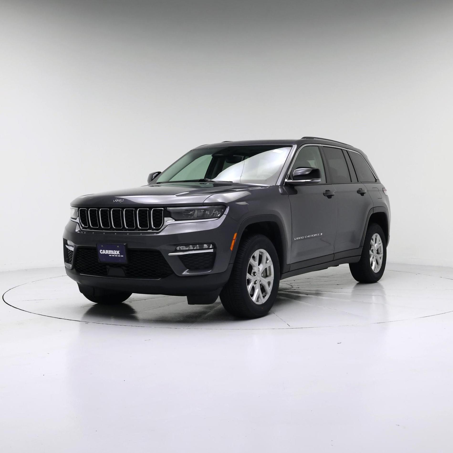 Thumbnail: 2023 Jeep Grand Cherokee - 4