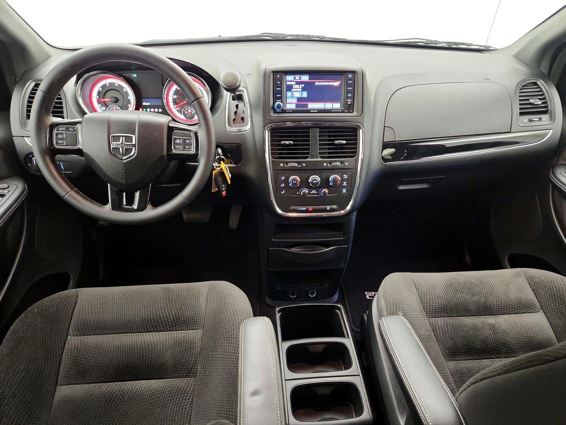 Thumbnail: 2017 Dodge Grand Caravan - 9