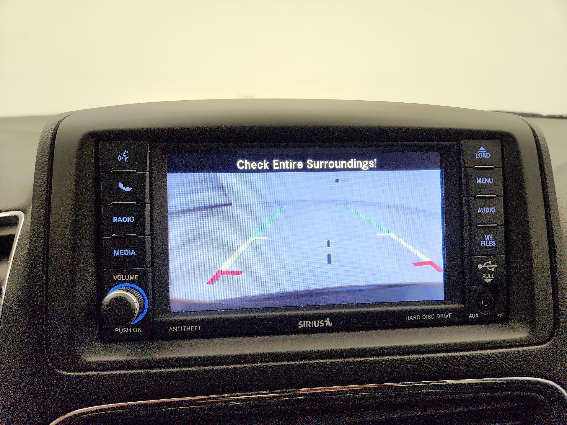 Thumbnail: 2017 Dodge Grand Caravan - 14