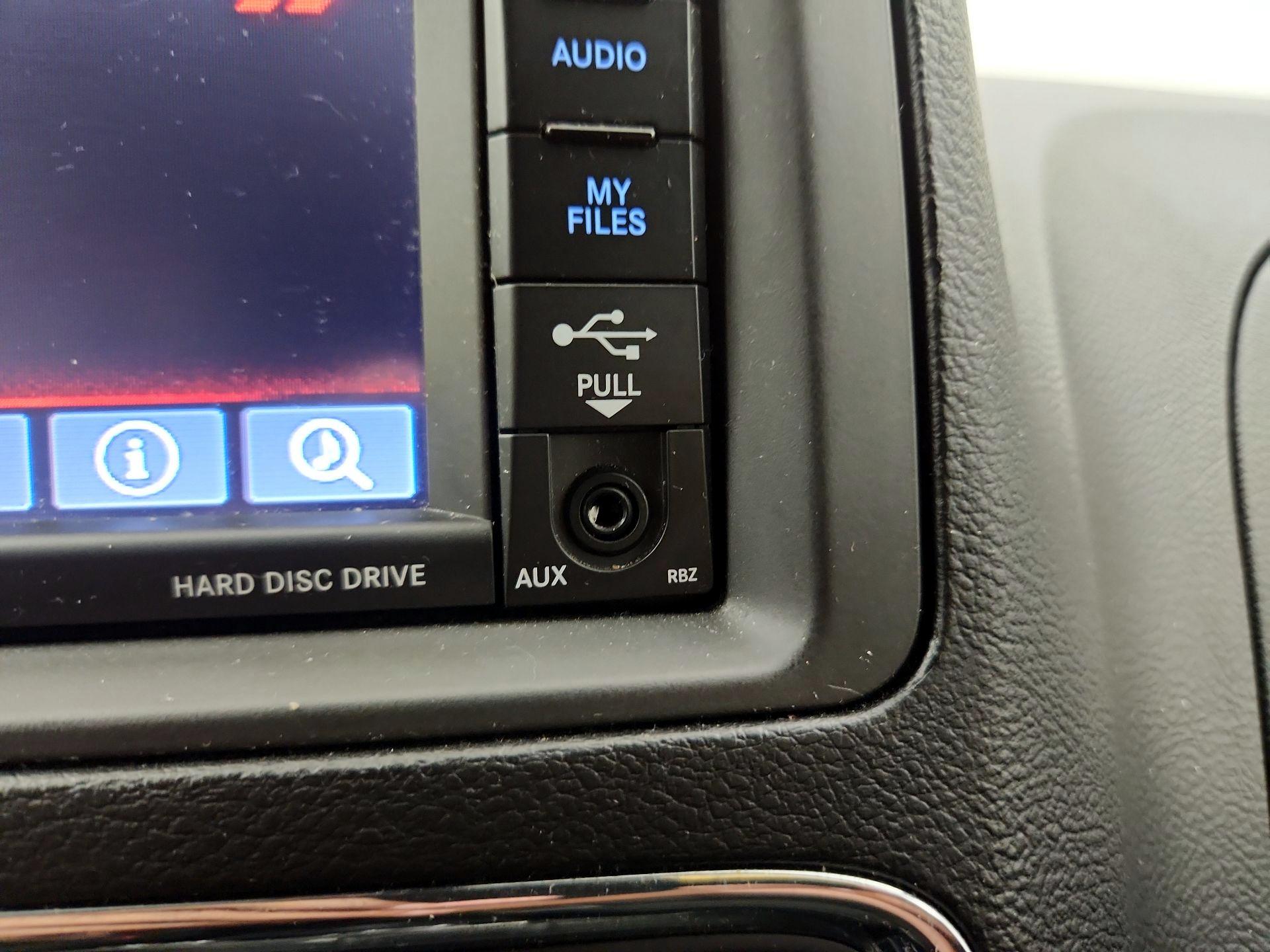 Thumbnail: 2017 Dodge Grand Caravan - 18