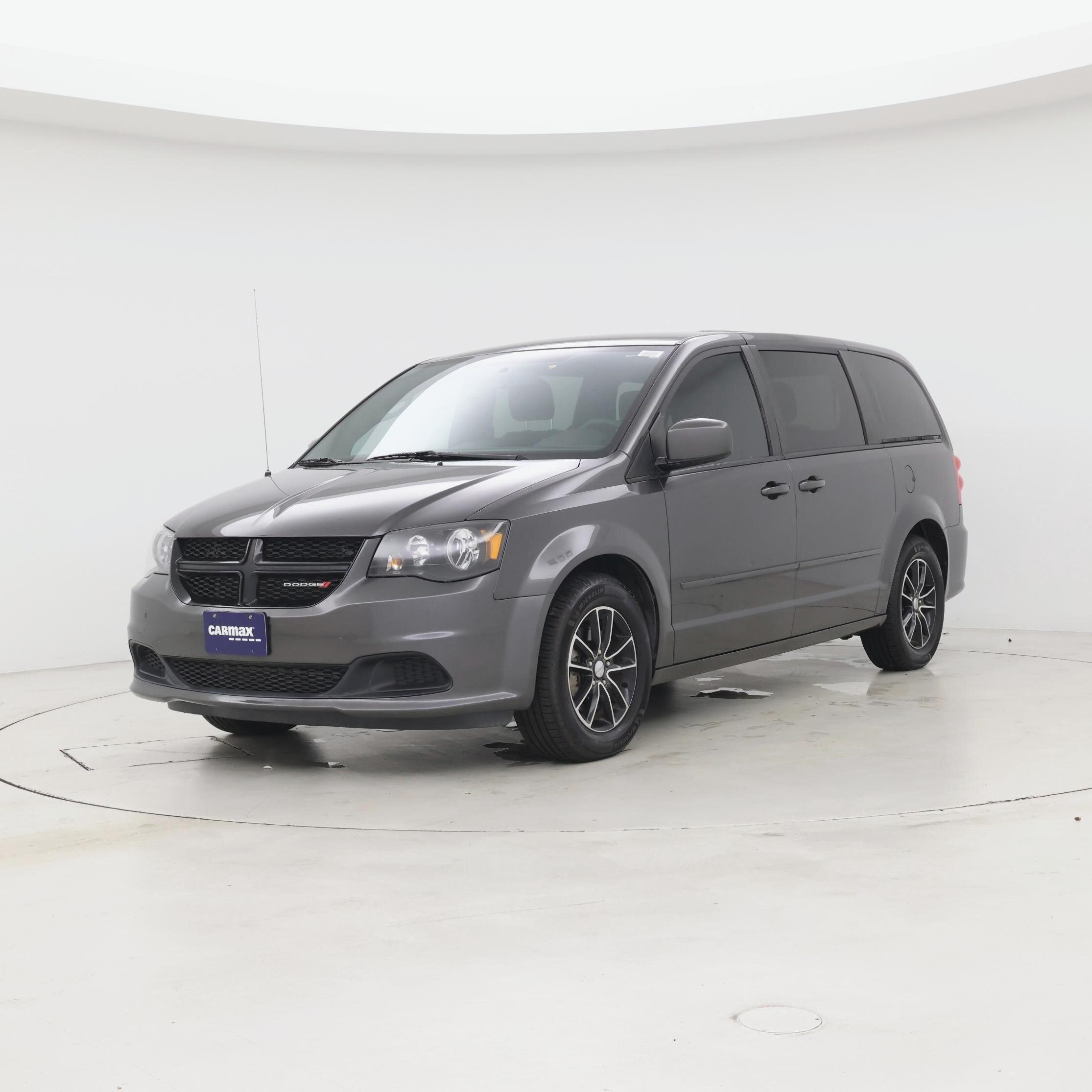 Thumbnail: 2017 Dodge Grand Caravan - 4