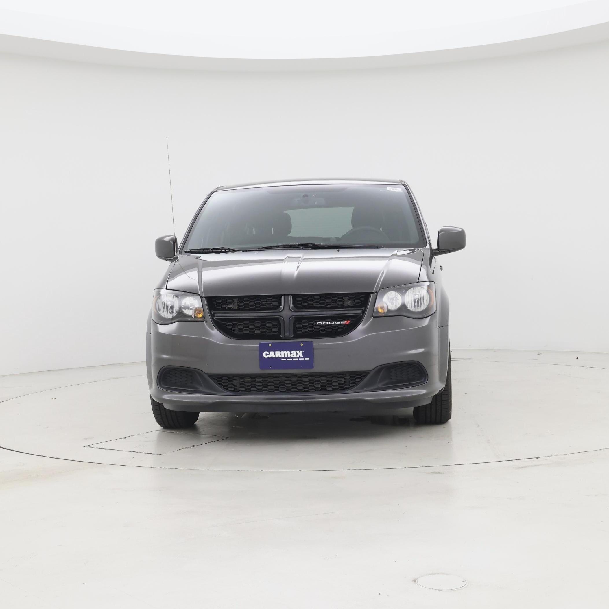 Thumbnail: 2017 Dodge Grand Caravan - 5