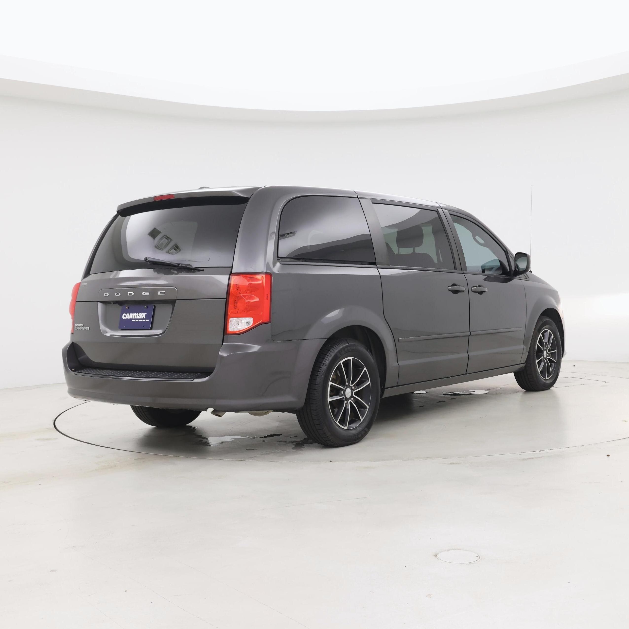 Thumbnail: 2017 Dodge Grand Caravan - 8