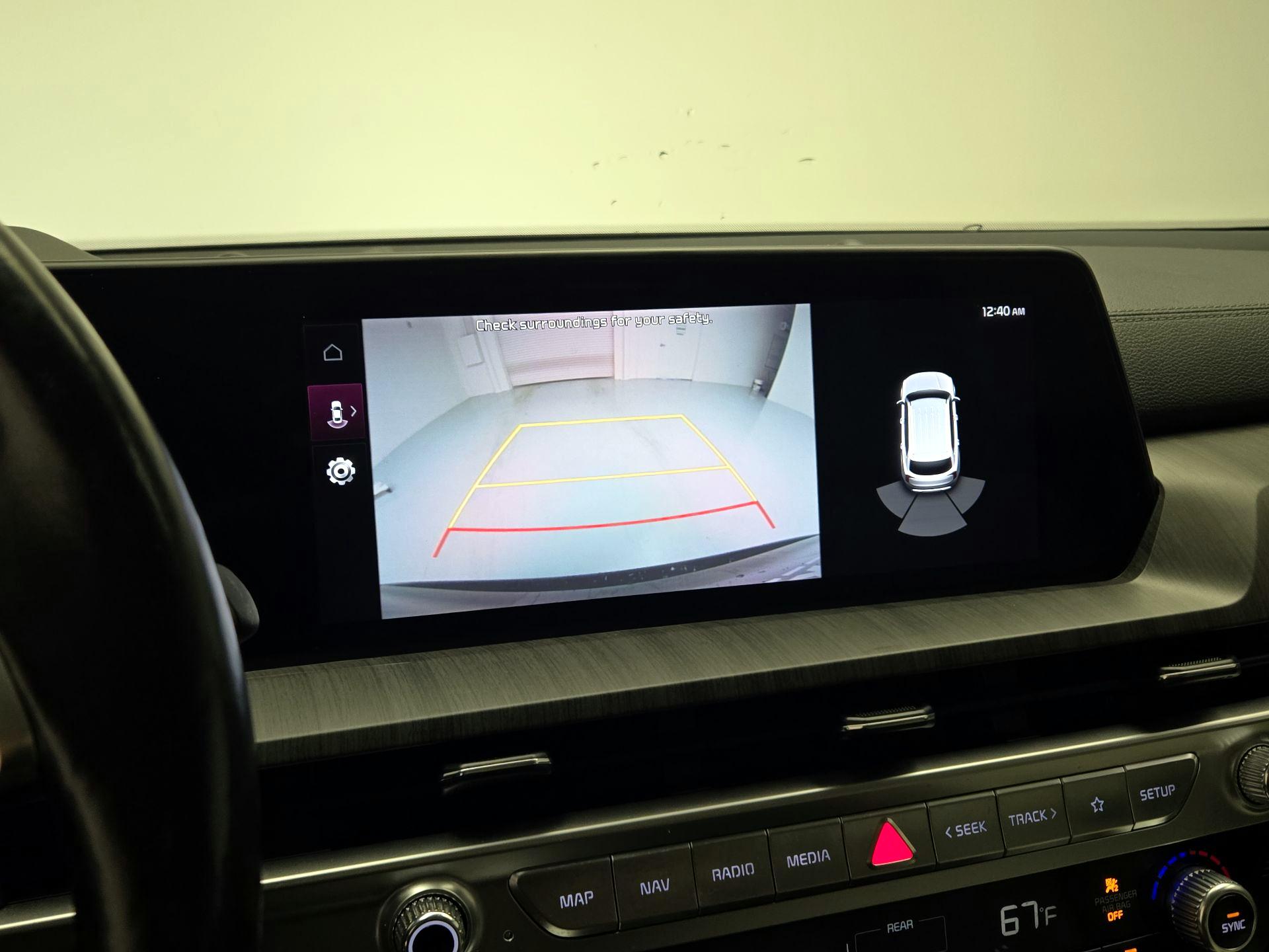 Thumbnail: 2023 Kia Telluride - 15