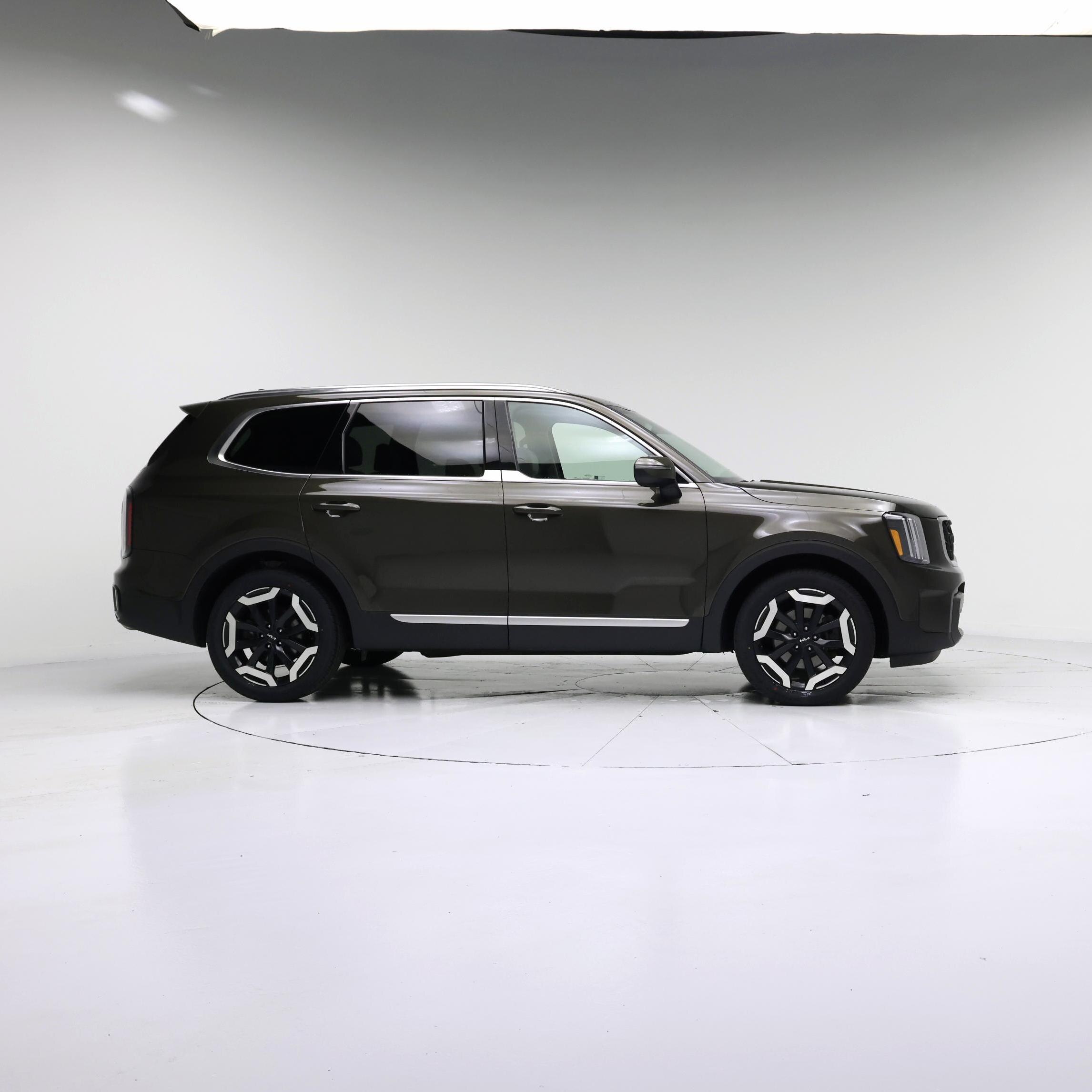 Thumbnail: 2023 Kia Telluride - 7