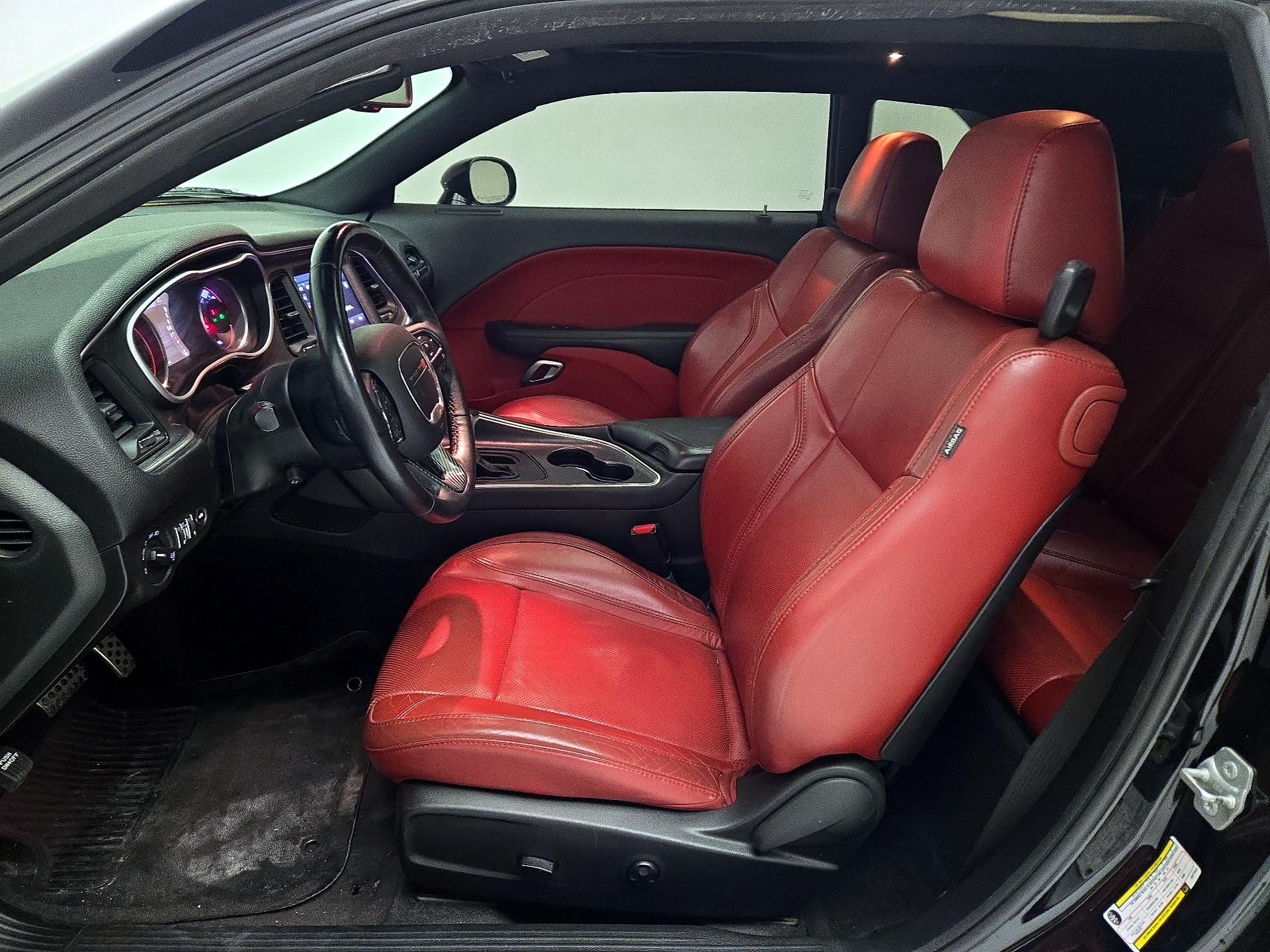 Thumbnail: 2018 Dodge Challenger - 11