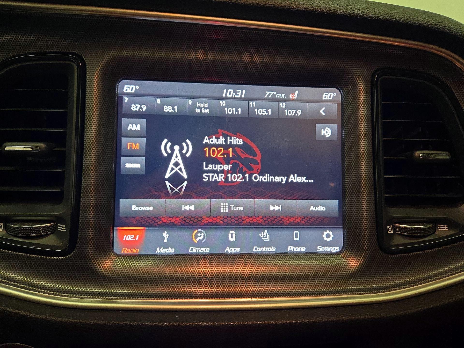 Thumbnail: 2018 Dodge Challenger - 15