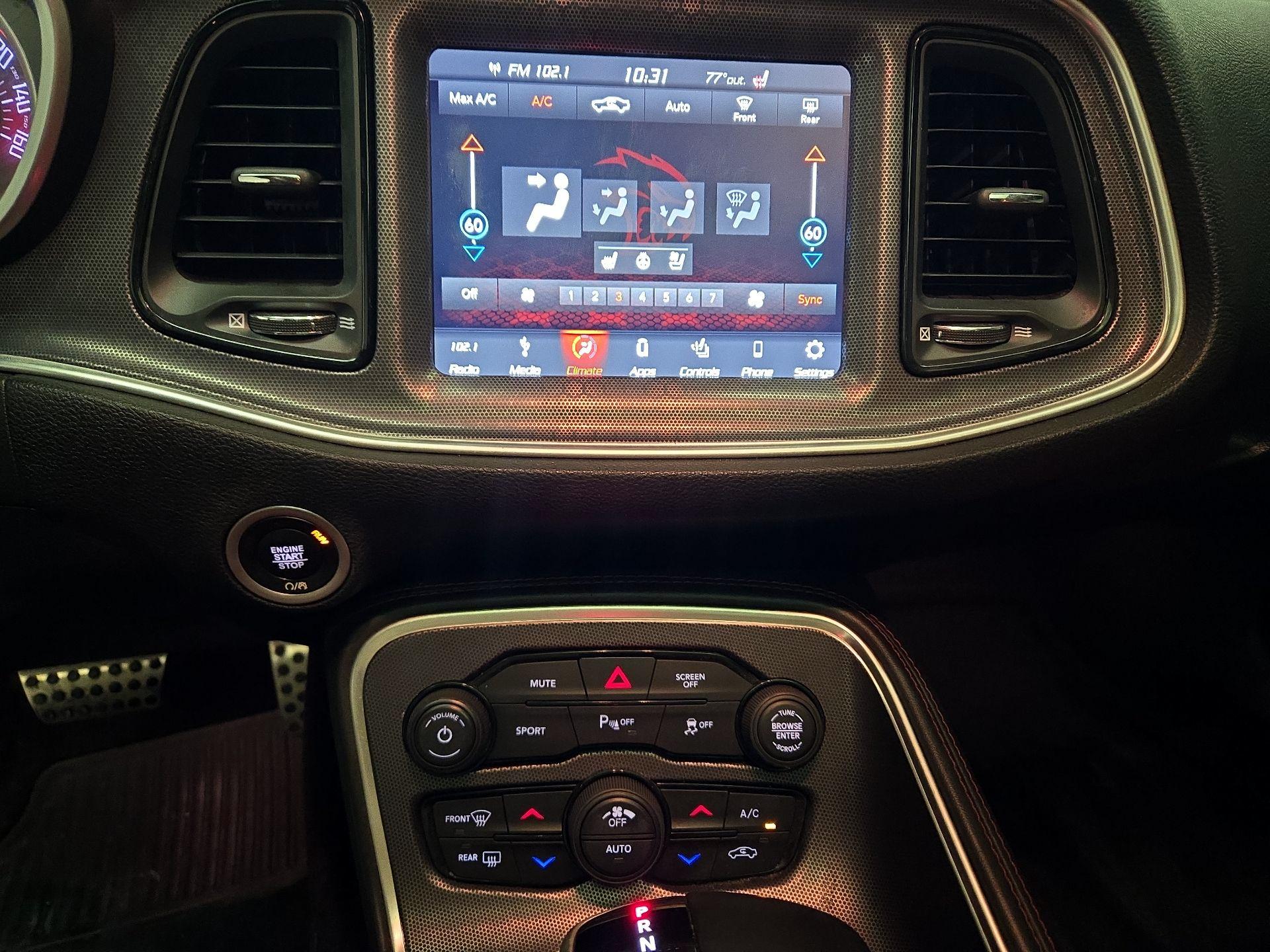 Thumbnail: 2018 Dodge Challenger - 16