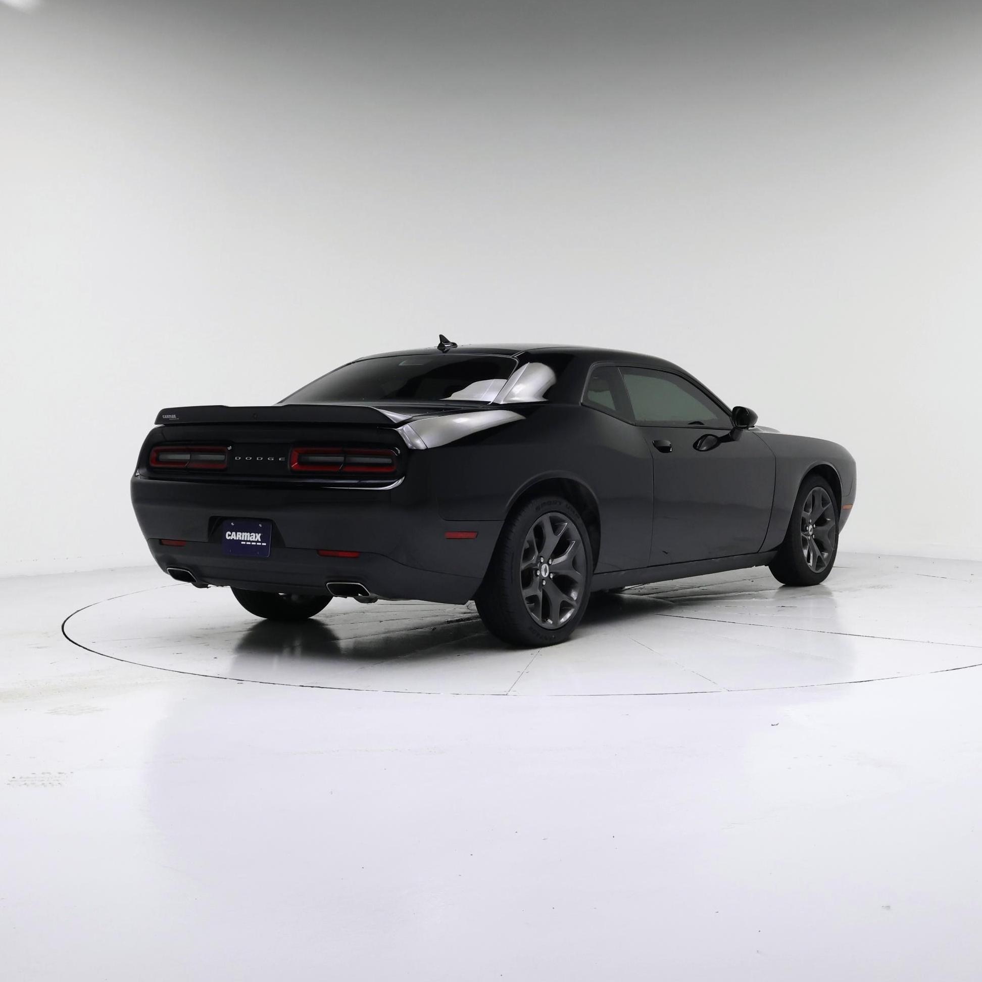 Thumbnail: 2018 Dodge Challenger - 8