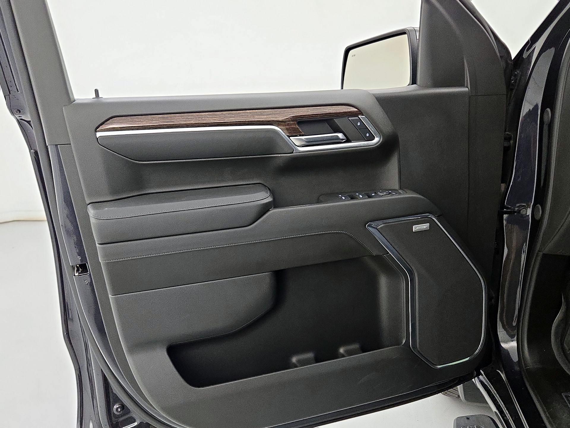 Thumbnail: 2024 GMC Sierra 1500 - 12