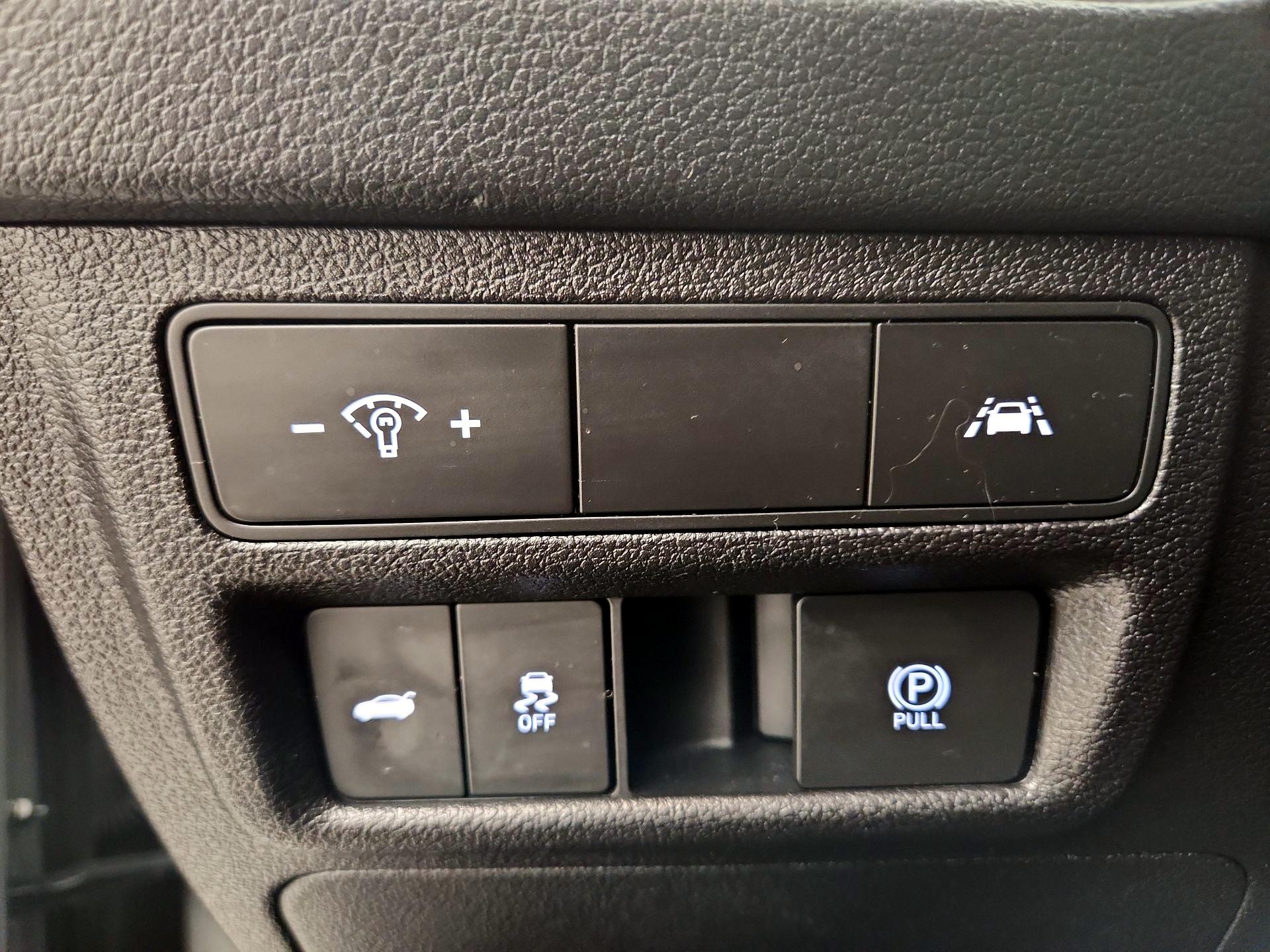 Thumbnail: 2021 Hyundai Sonata - 13