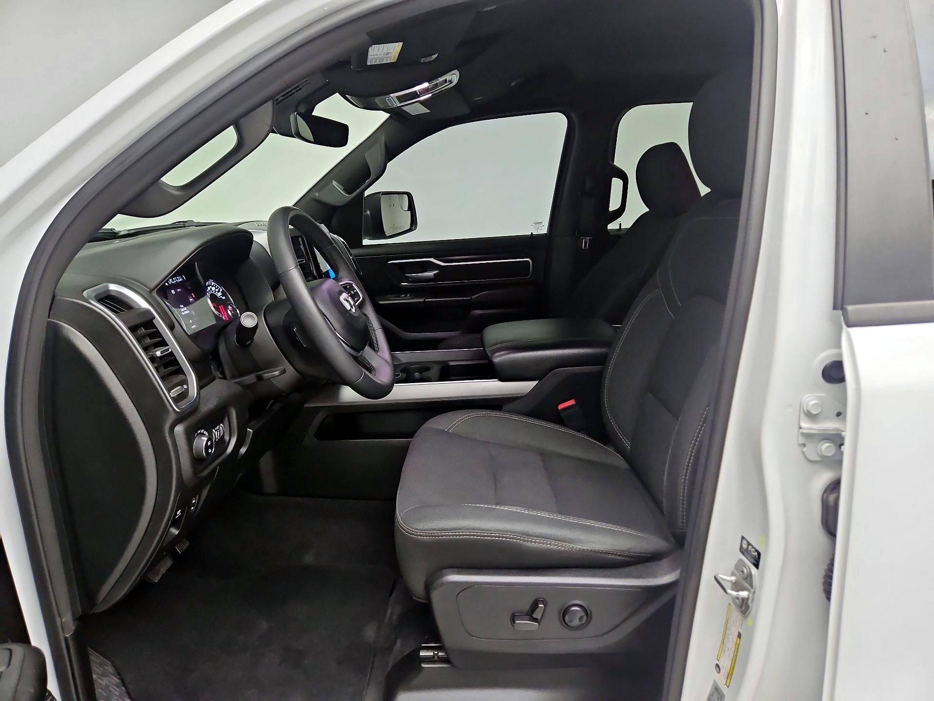 Thumbnail: 2025 RAM 1500 - 11