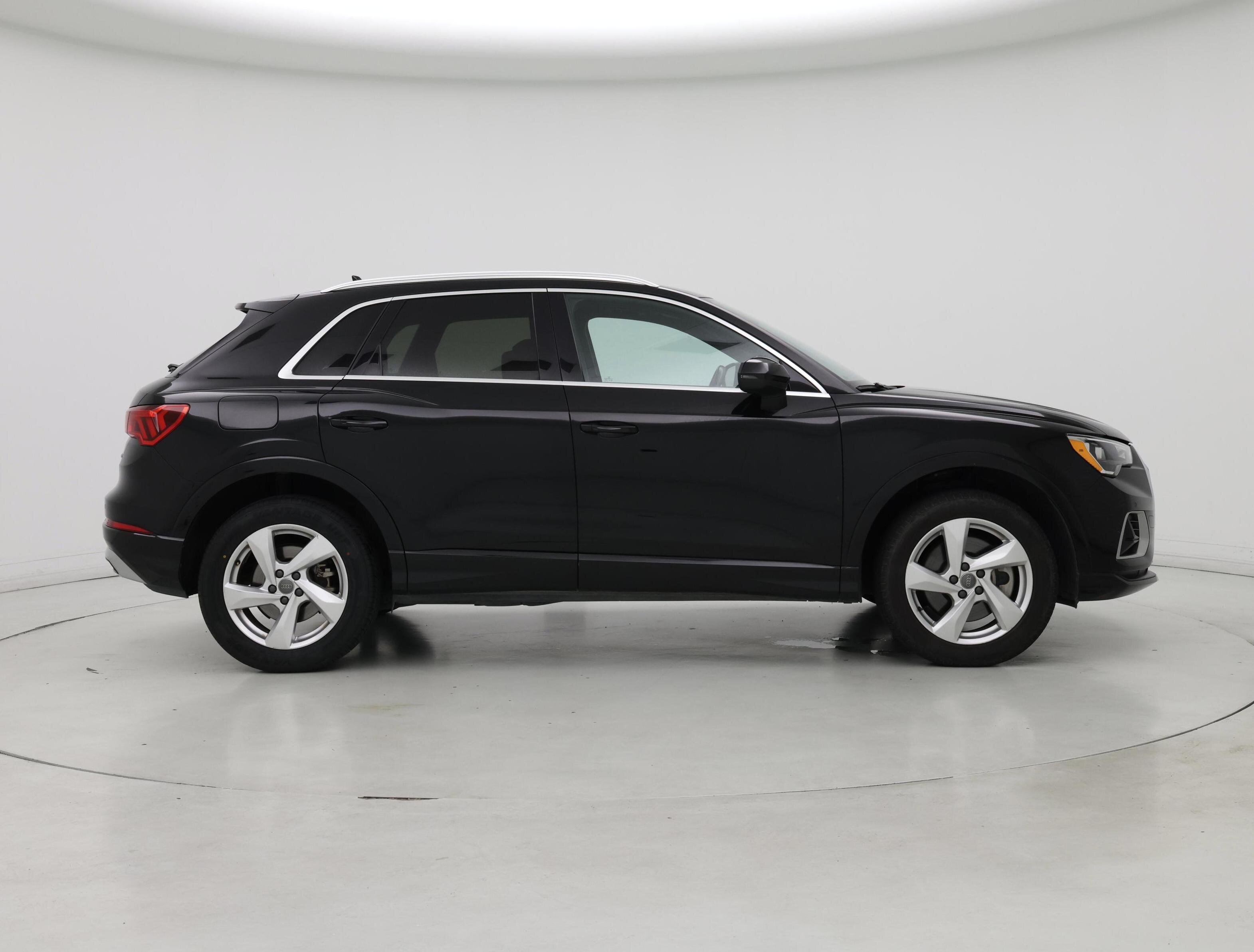 Thumbnail: 2020 Audi Q3 - 7