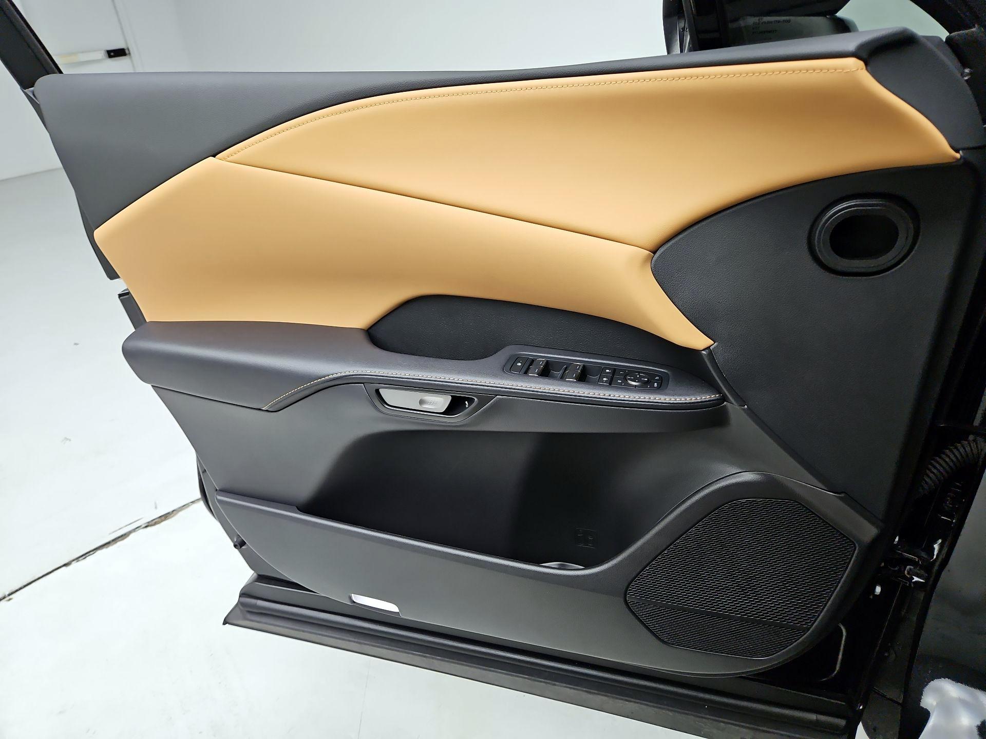 Thumbnail: 2025 Lexus RX - 12