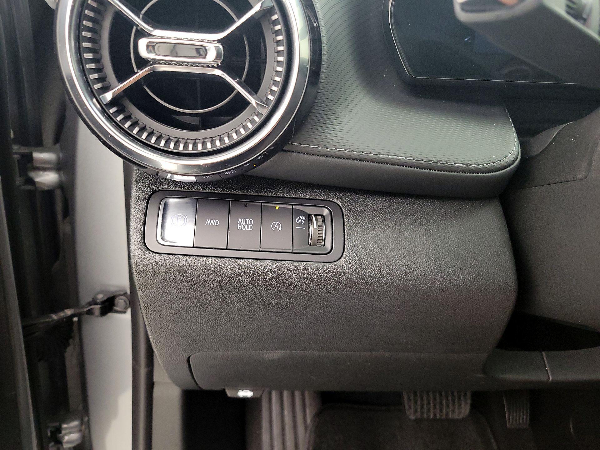 Thumbnail: 2025 Chevrolet Equinox - 13