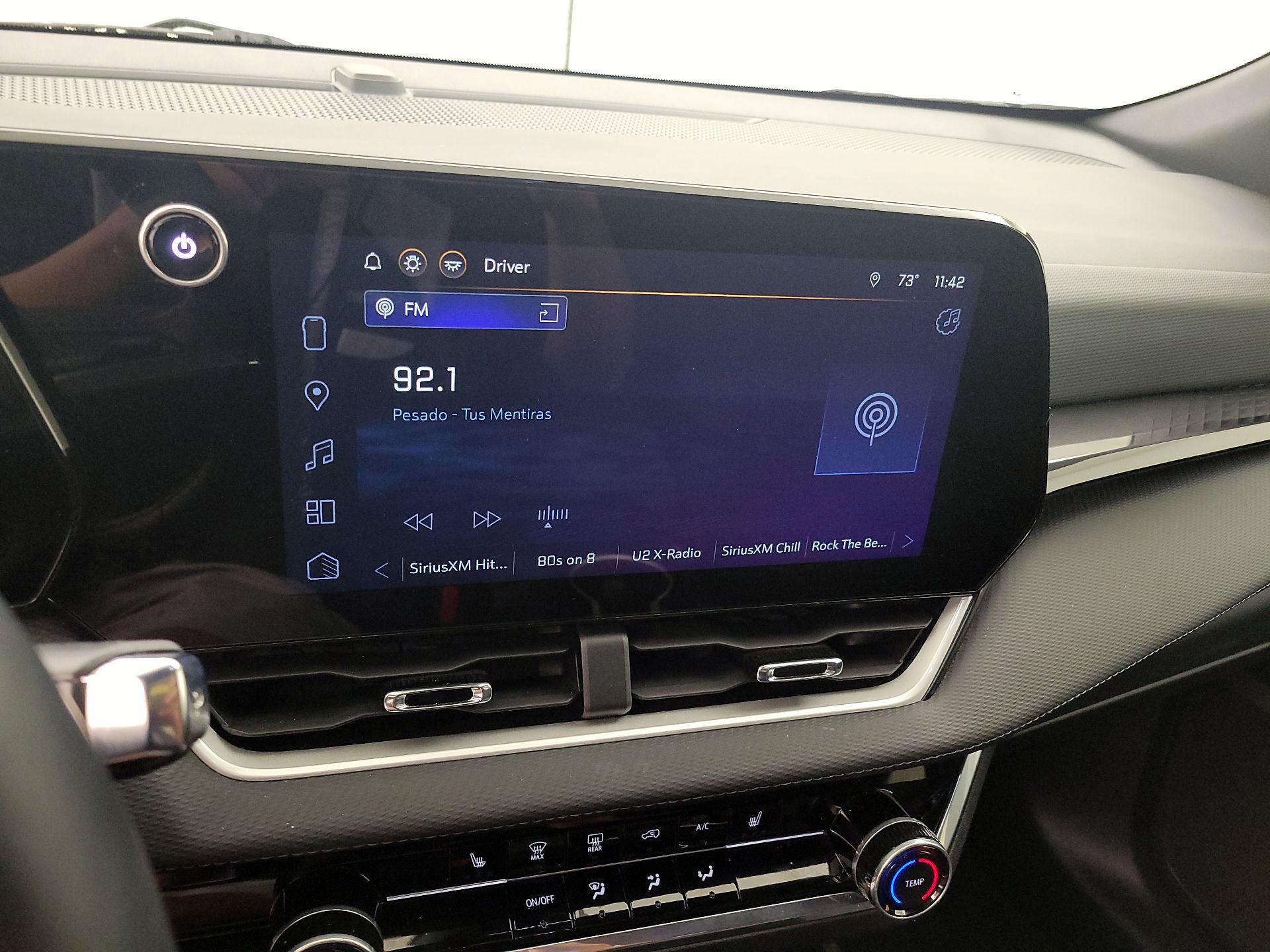 Thumbnail: 2025 Chevrolet Equinox - 16