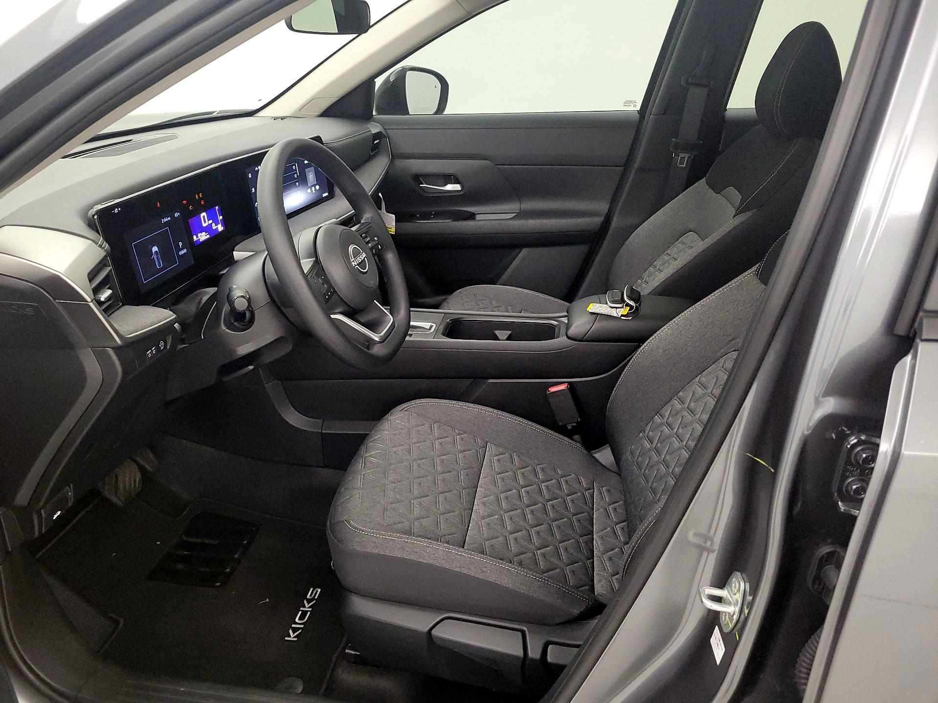 Thumbnail: 2026 Nissan Kicks - 11