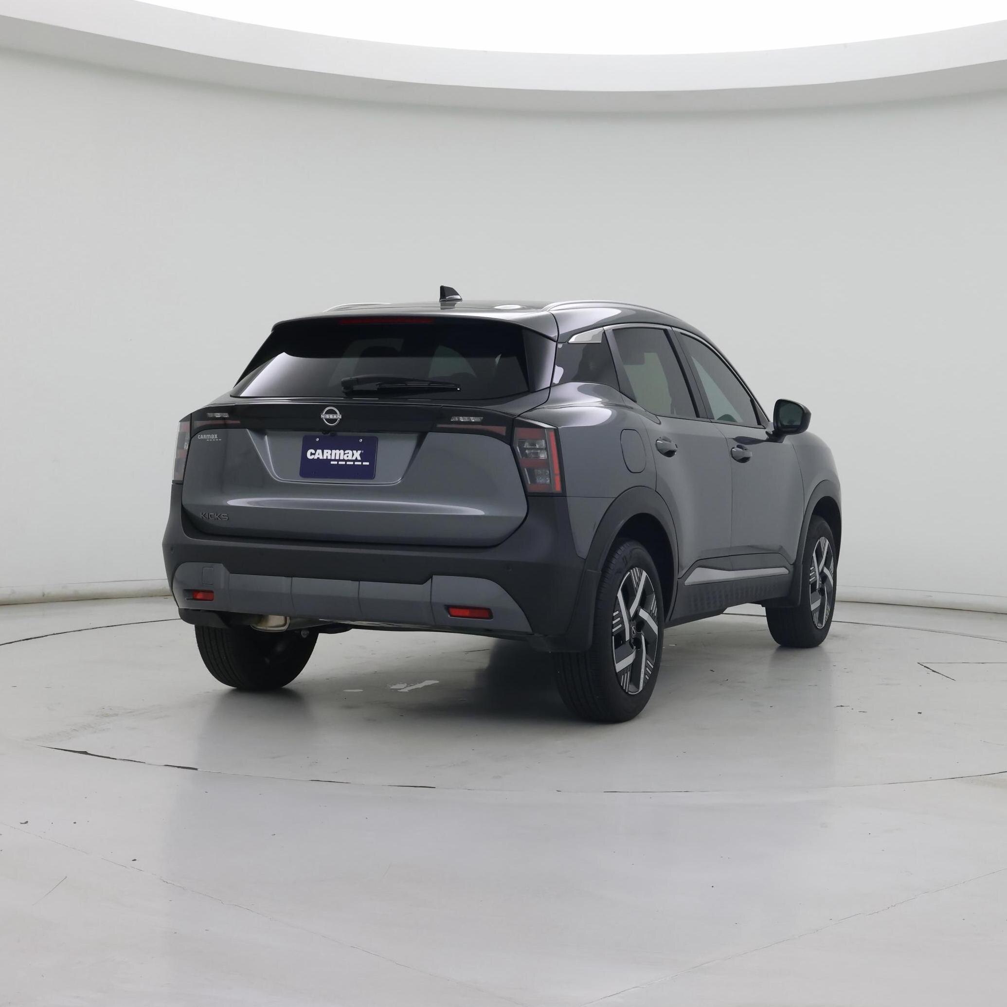 Thumbnail: 2026 Nissan Kicks - 8