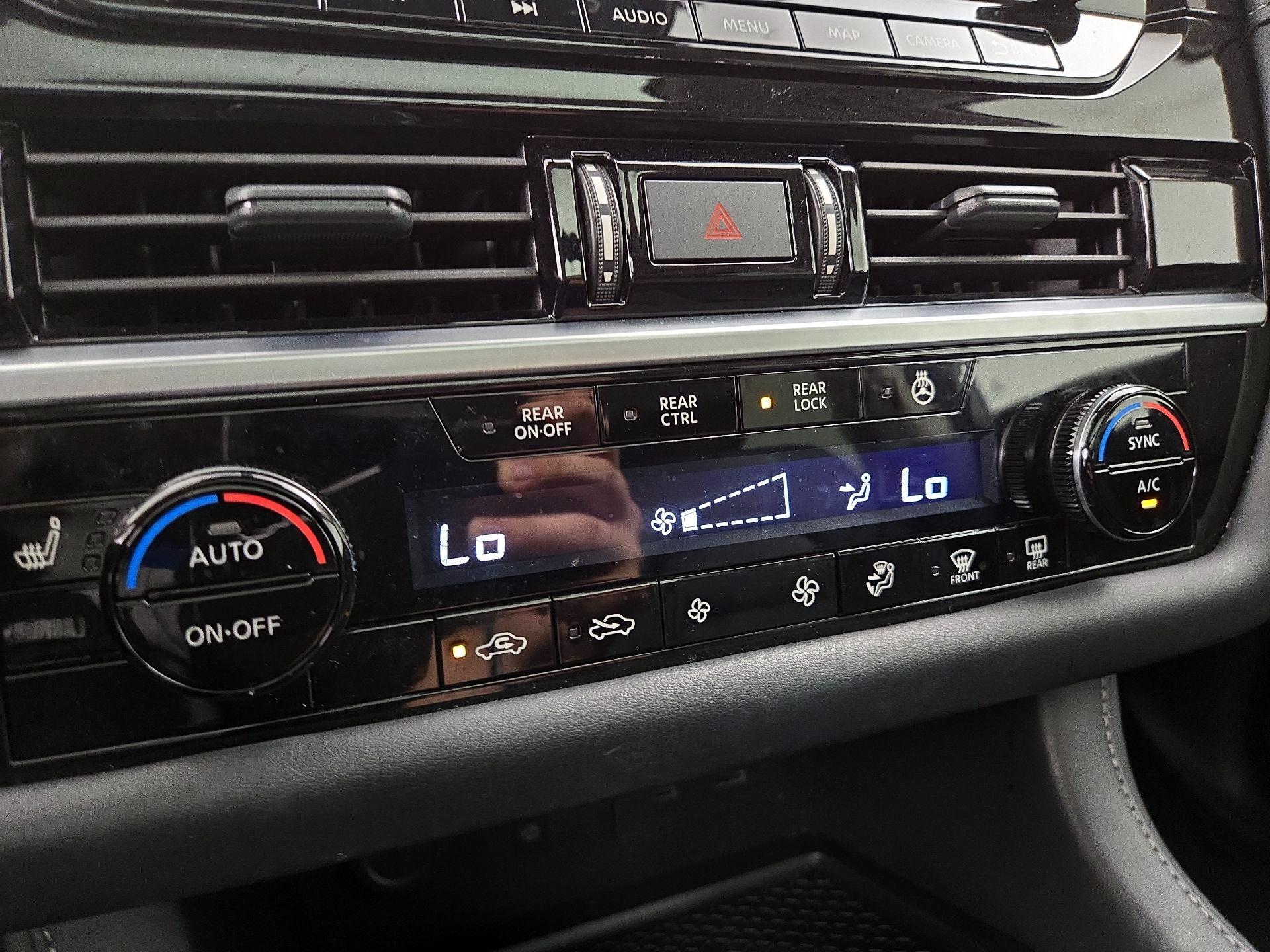 Thumbnail: 2024 Nissan Pathfinder - 17