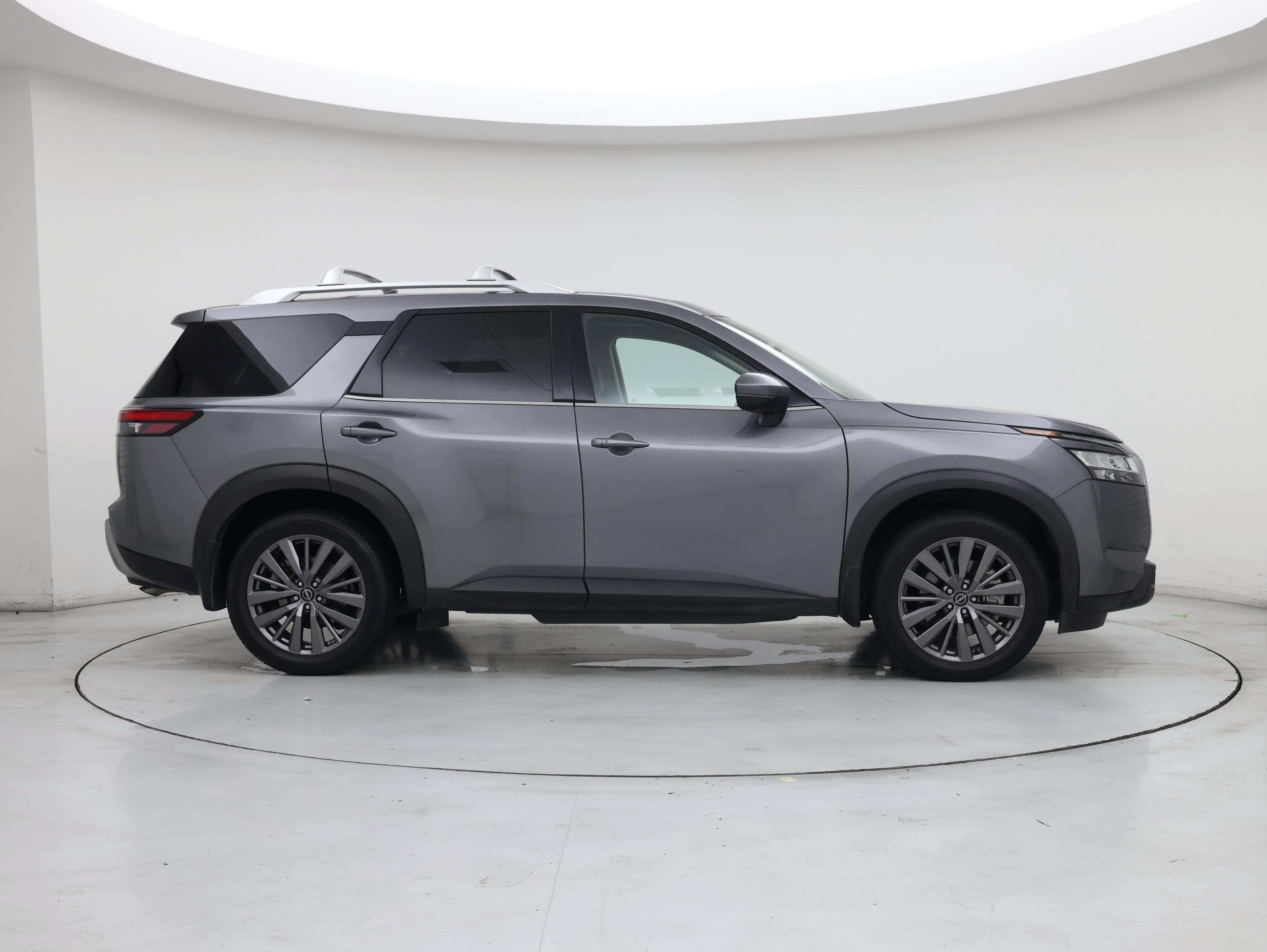 Thumbnail: 2024 Nissan Pathfinder - 7