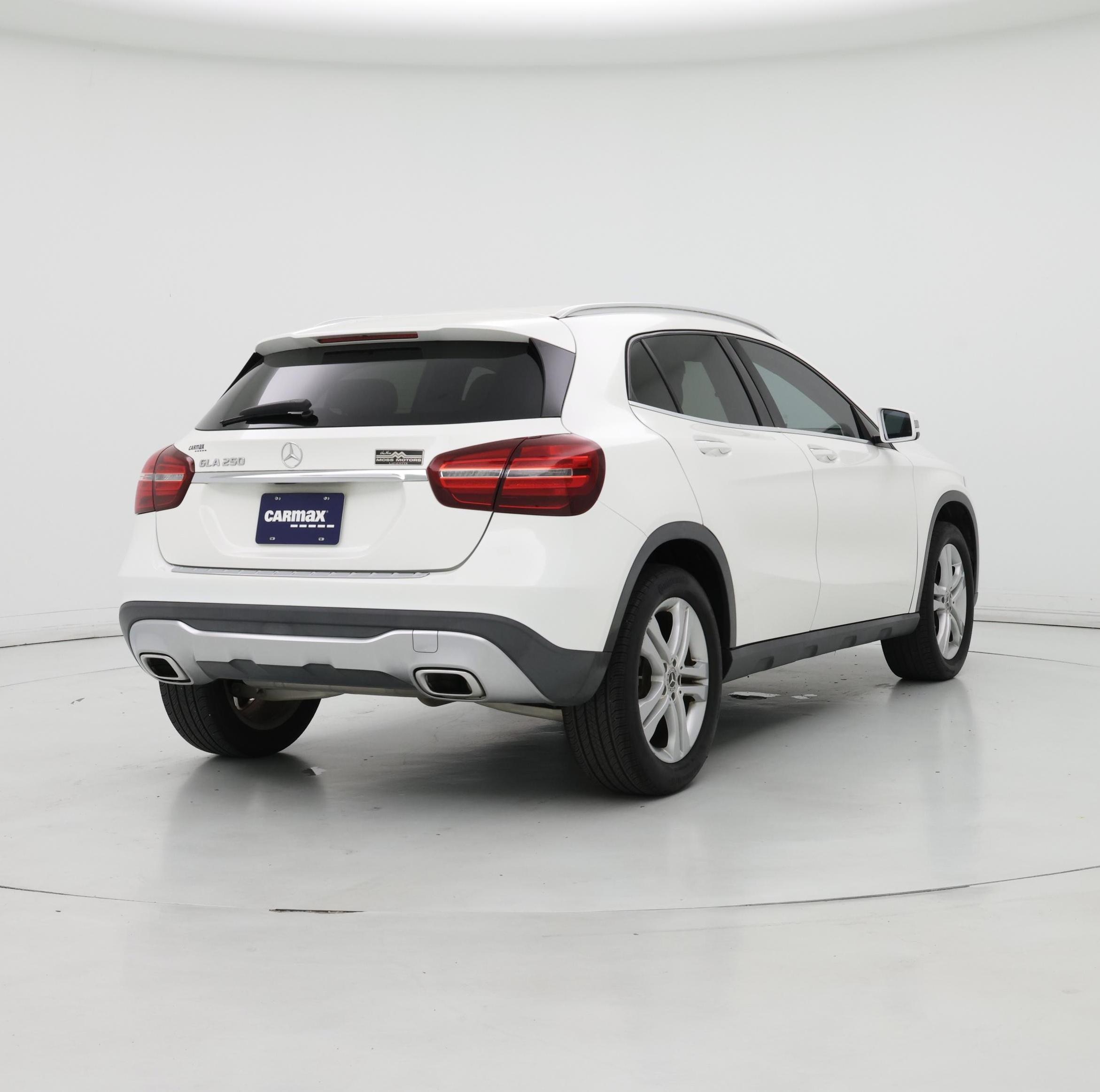 Thumbnail: 2019 Mercedes-Benz GLA - 8