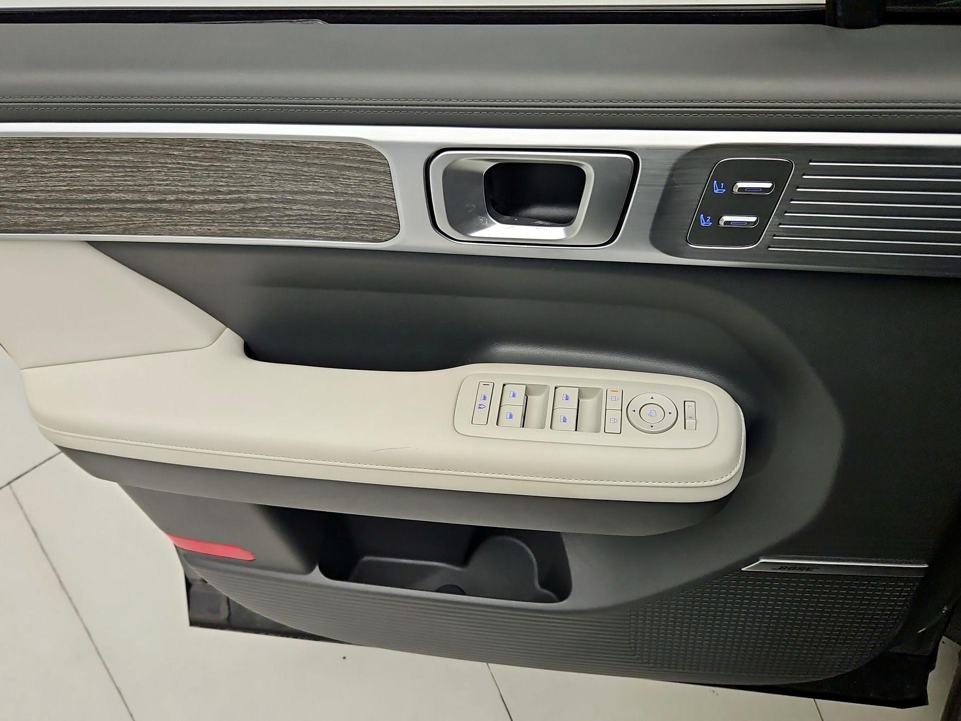 Thumbnail: 2025 Hyundai Santa Fe - 12