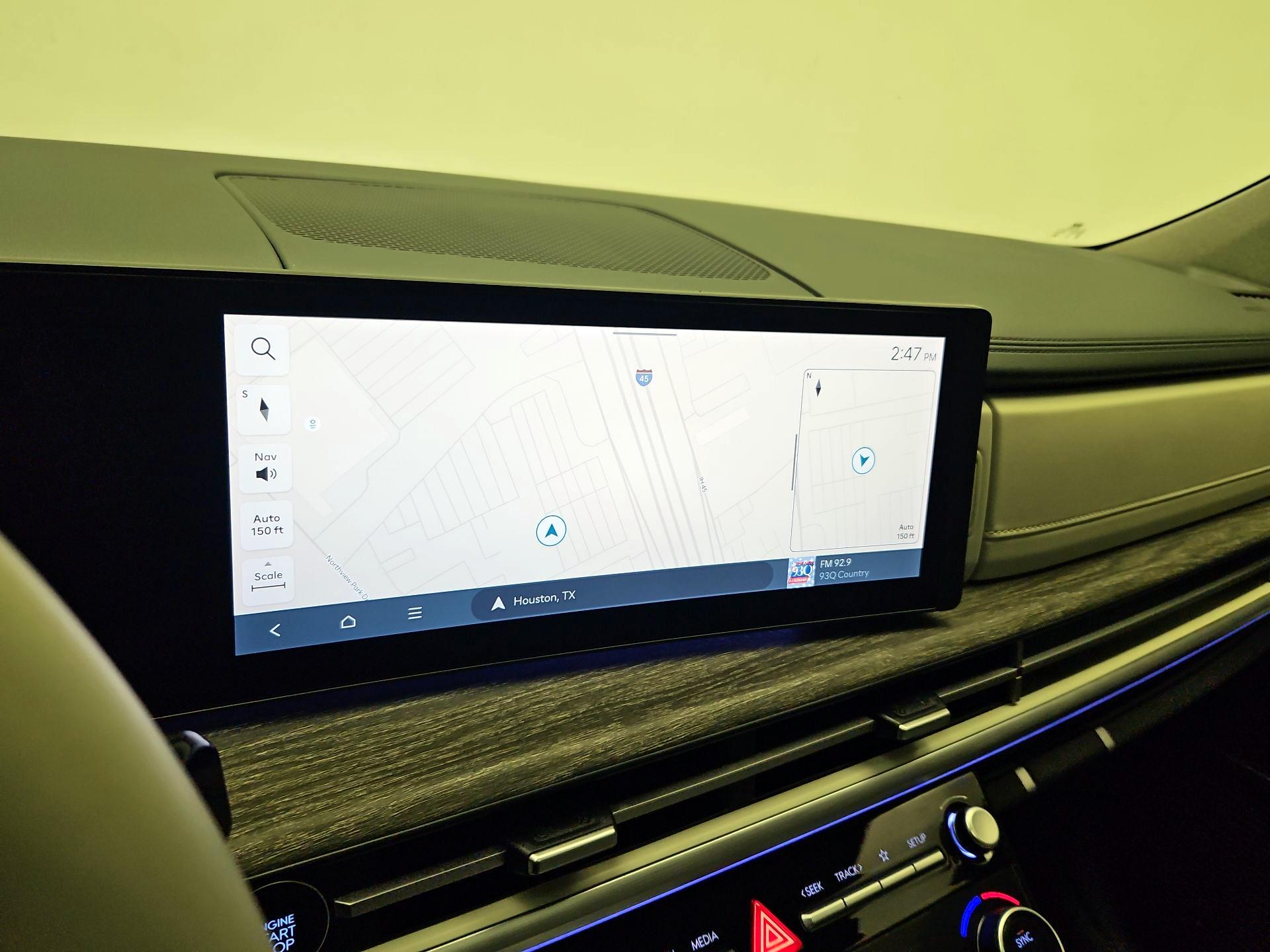 Thumbnail: 2025 Hyundai Santa Fe - 14