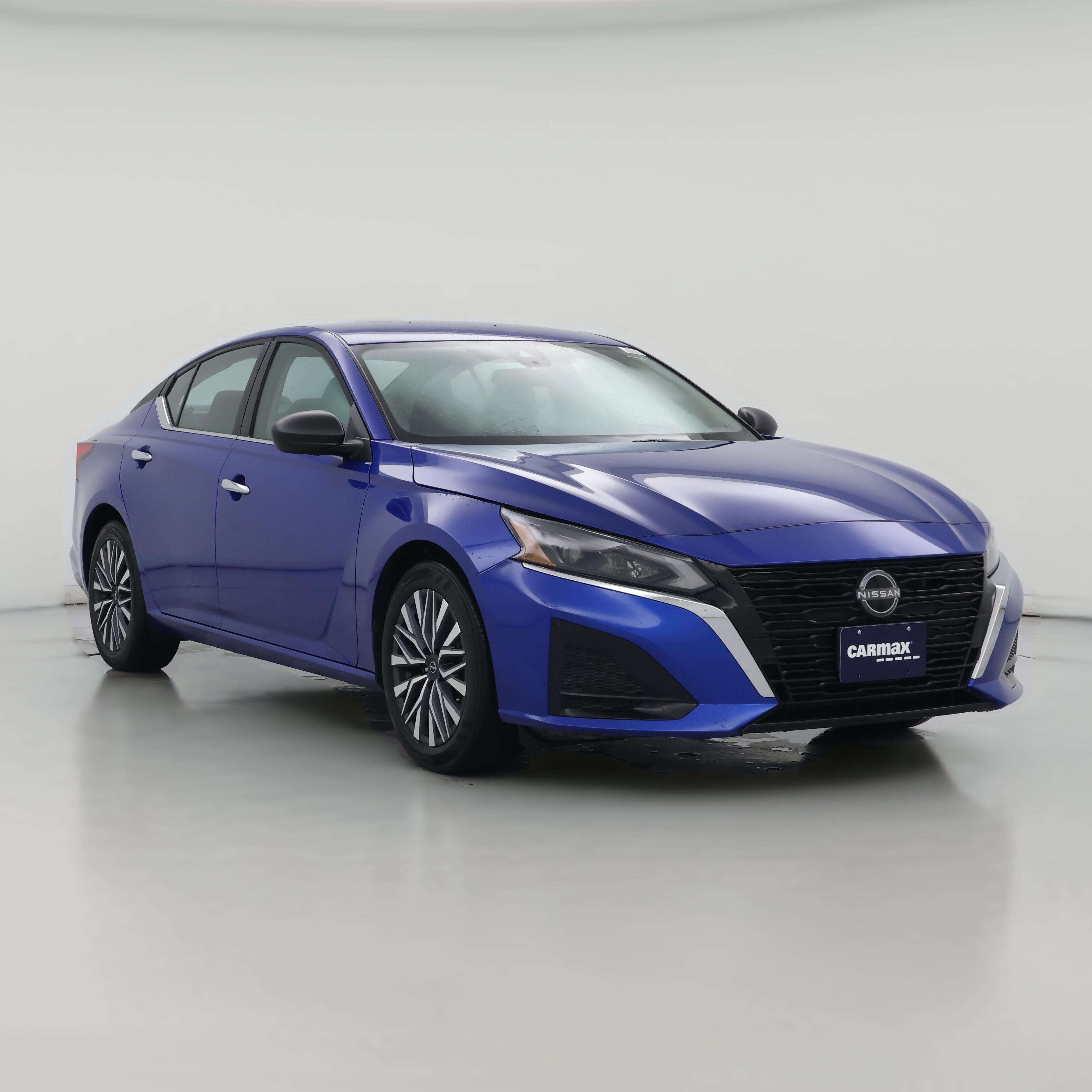 Thumbnail: 2025 Nissan Altima - 1