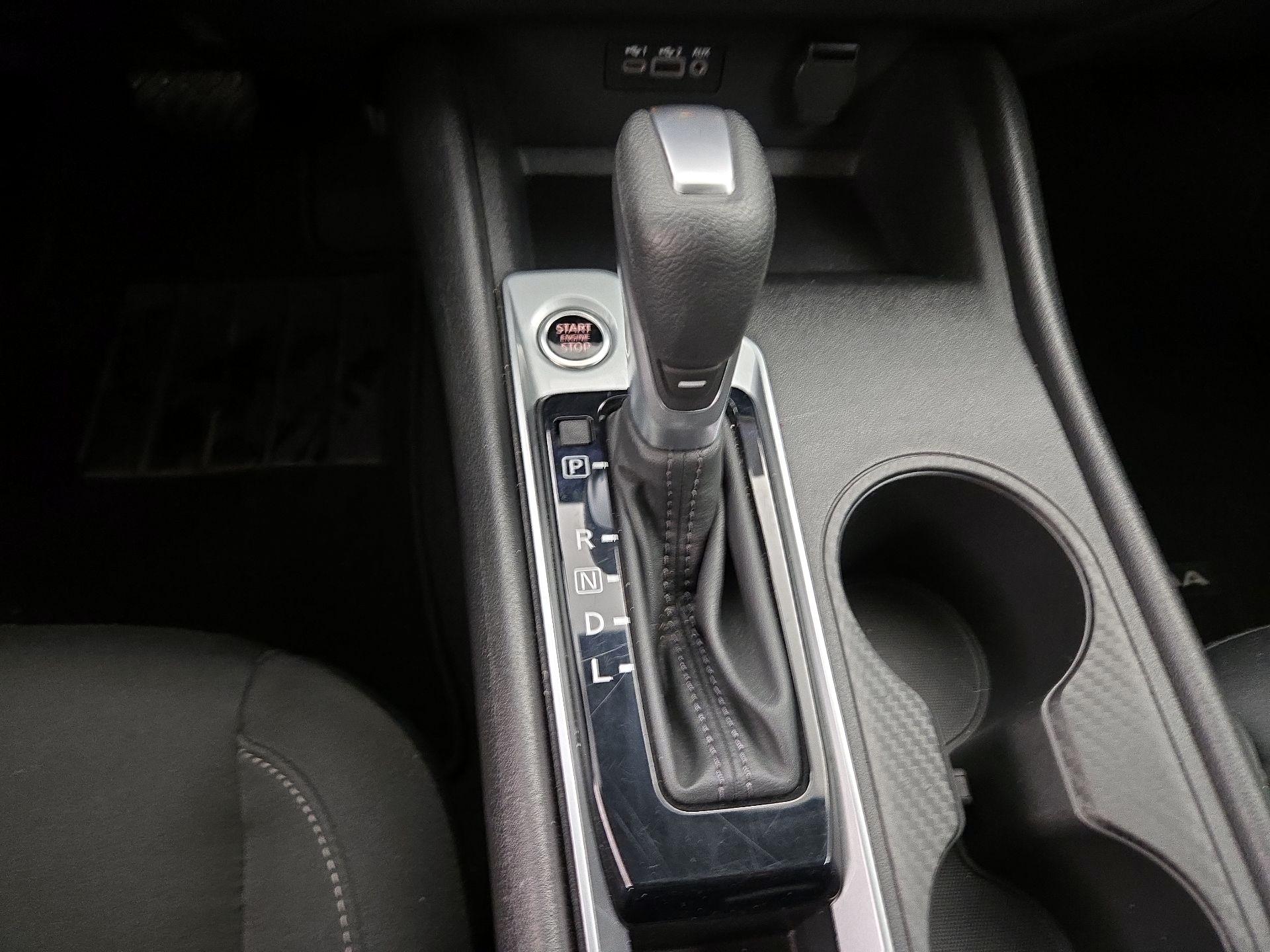 Thumbnail: 2025 Nissan Altima - 17