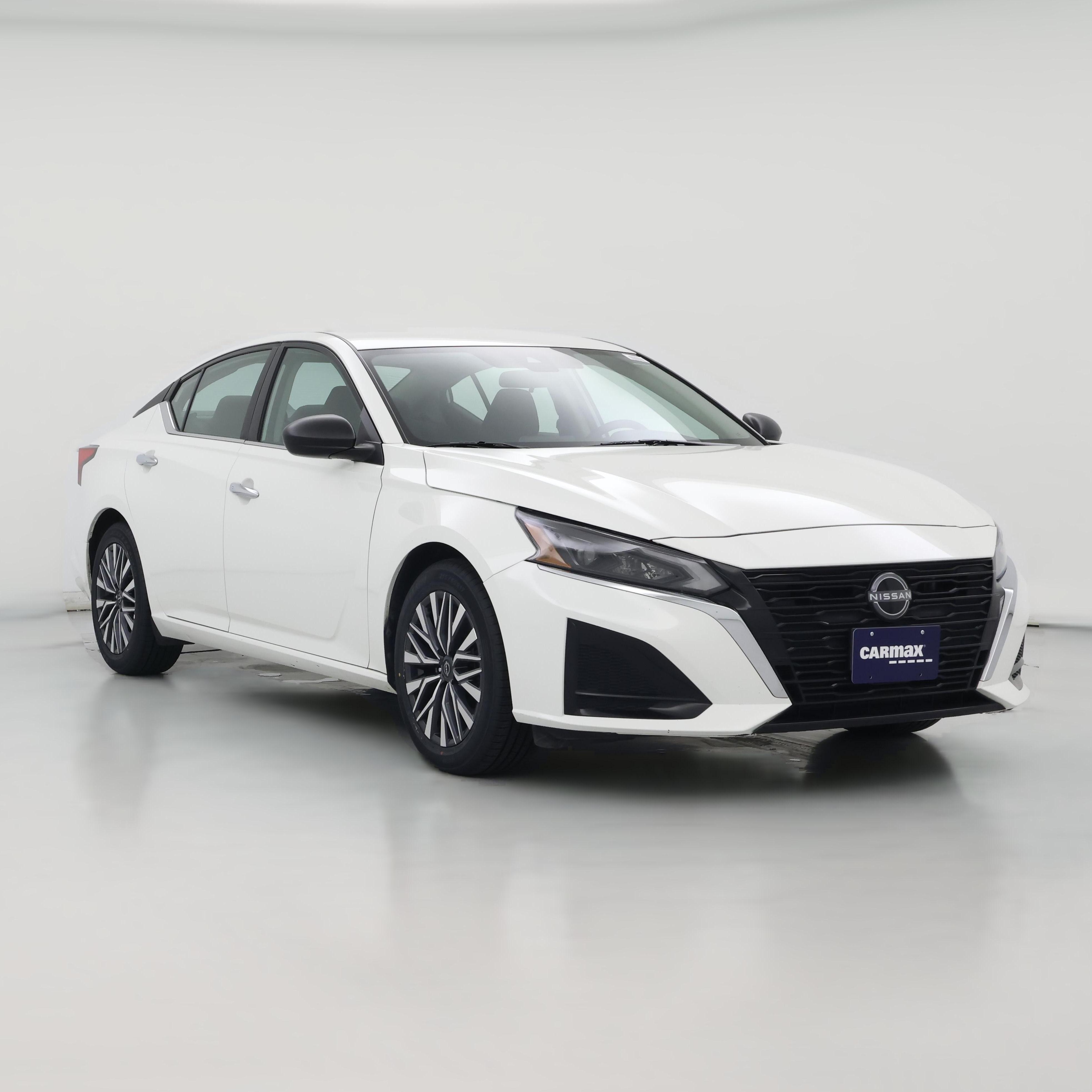 Thumbnail: 2025 Nissan Altima - 1