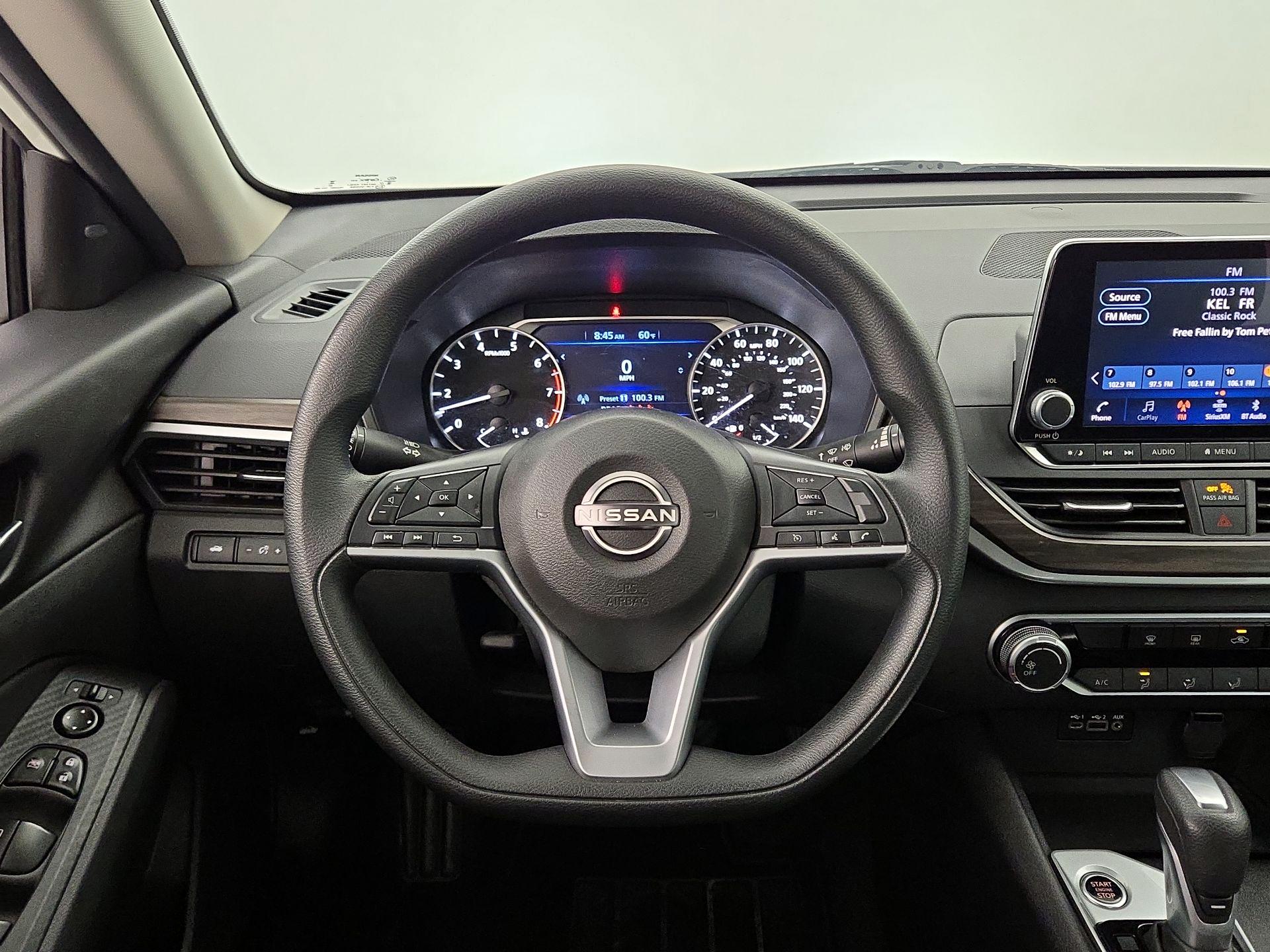 Thumbnail: 2025 Nissan Altima - 10