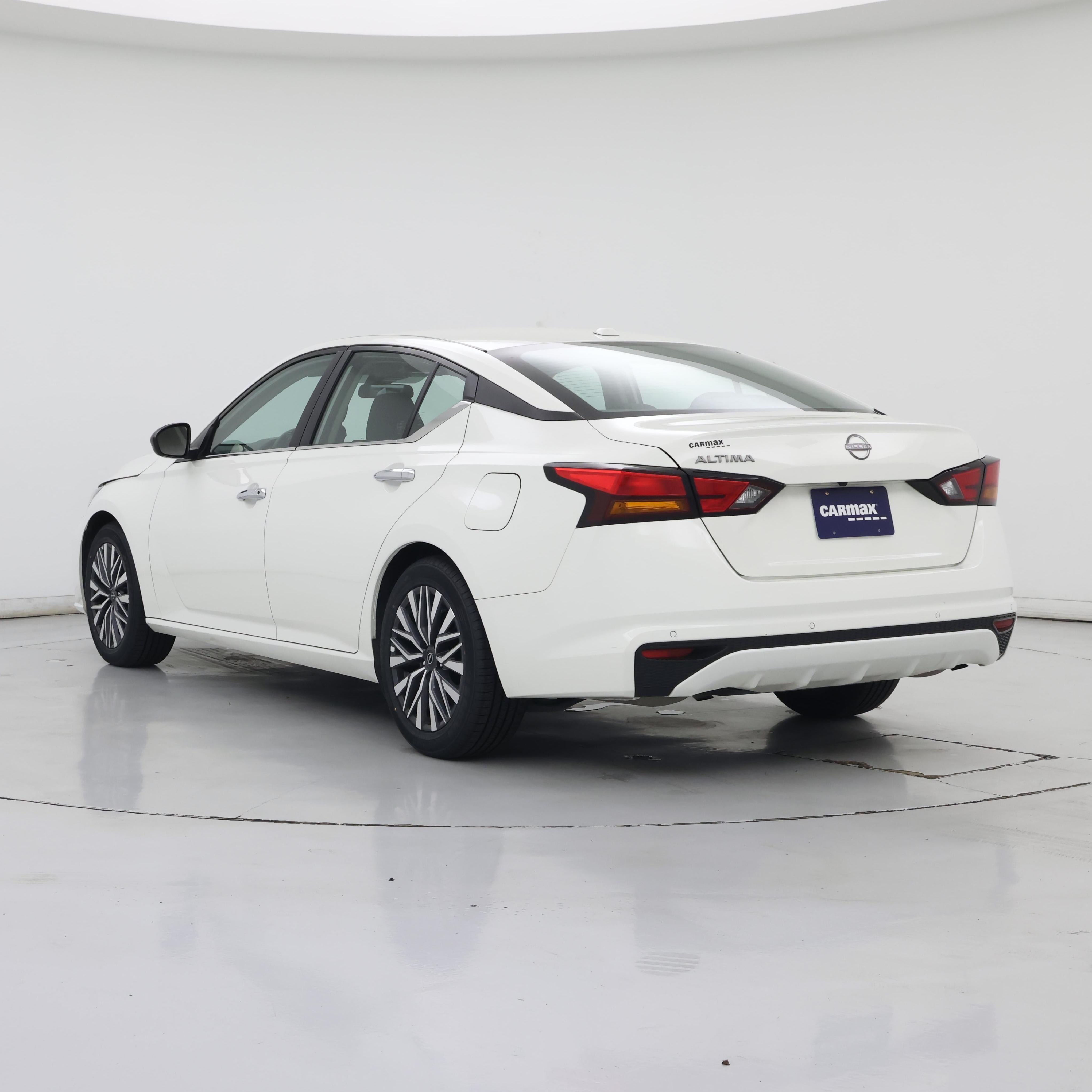 Thumbnail: 2025 Nissan Altima - 2