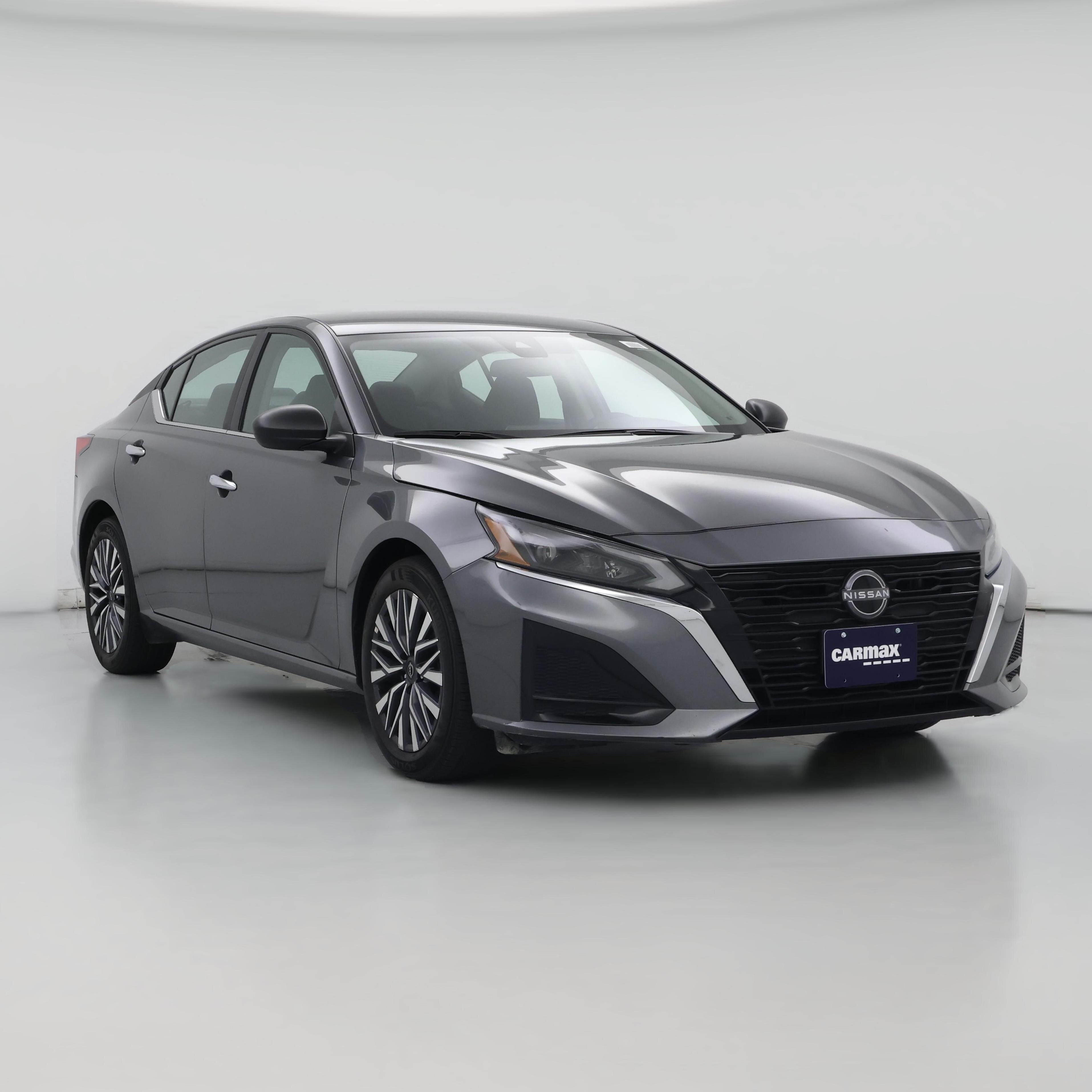 Thumbnail: 2025 Nissan Altima - 1