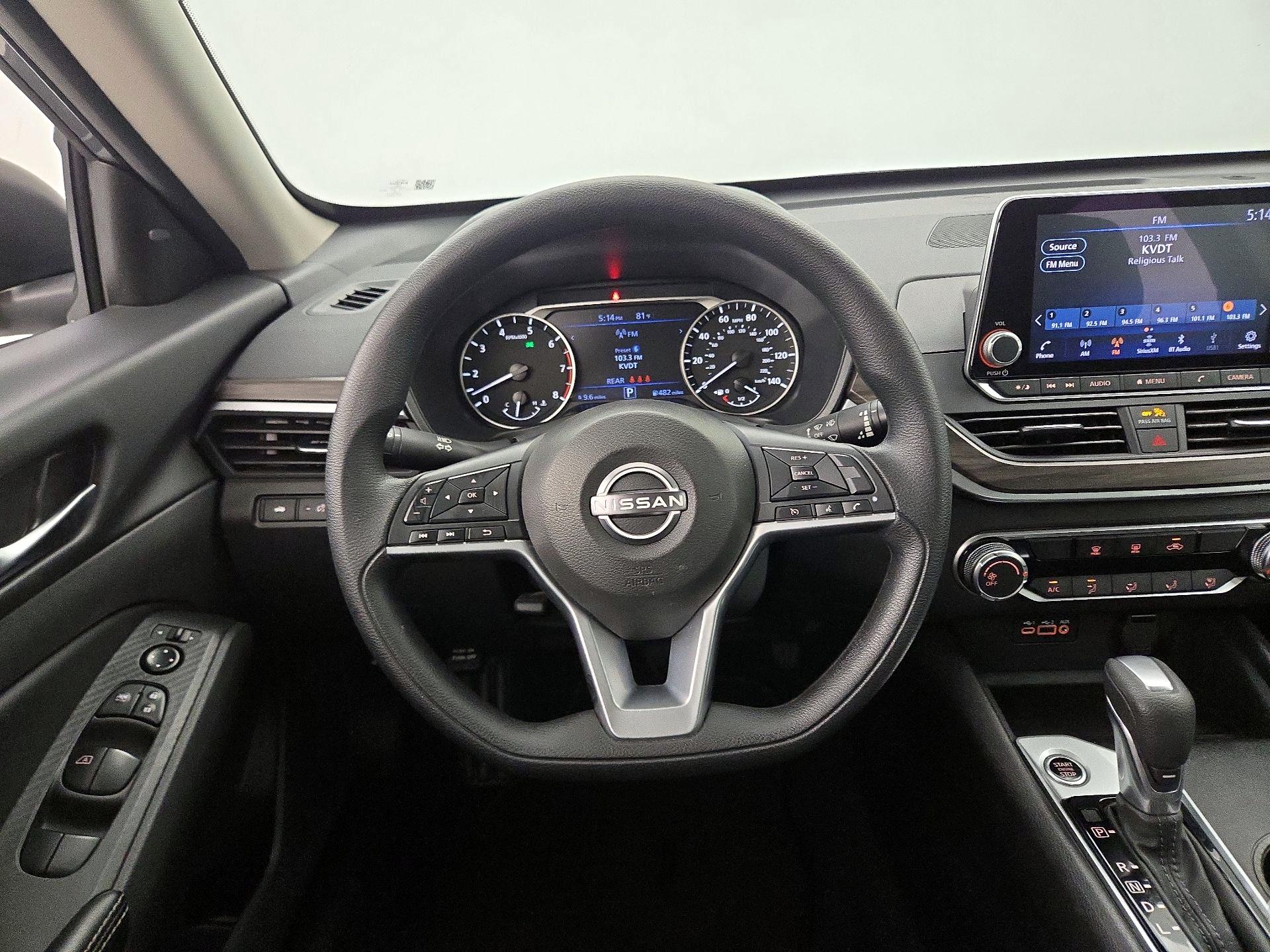 Thumbnail: 2025 Nissan Altima - 10