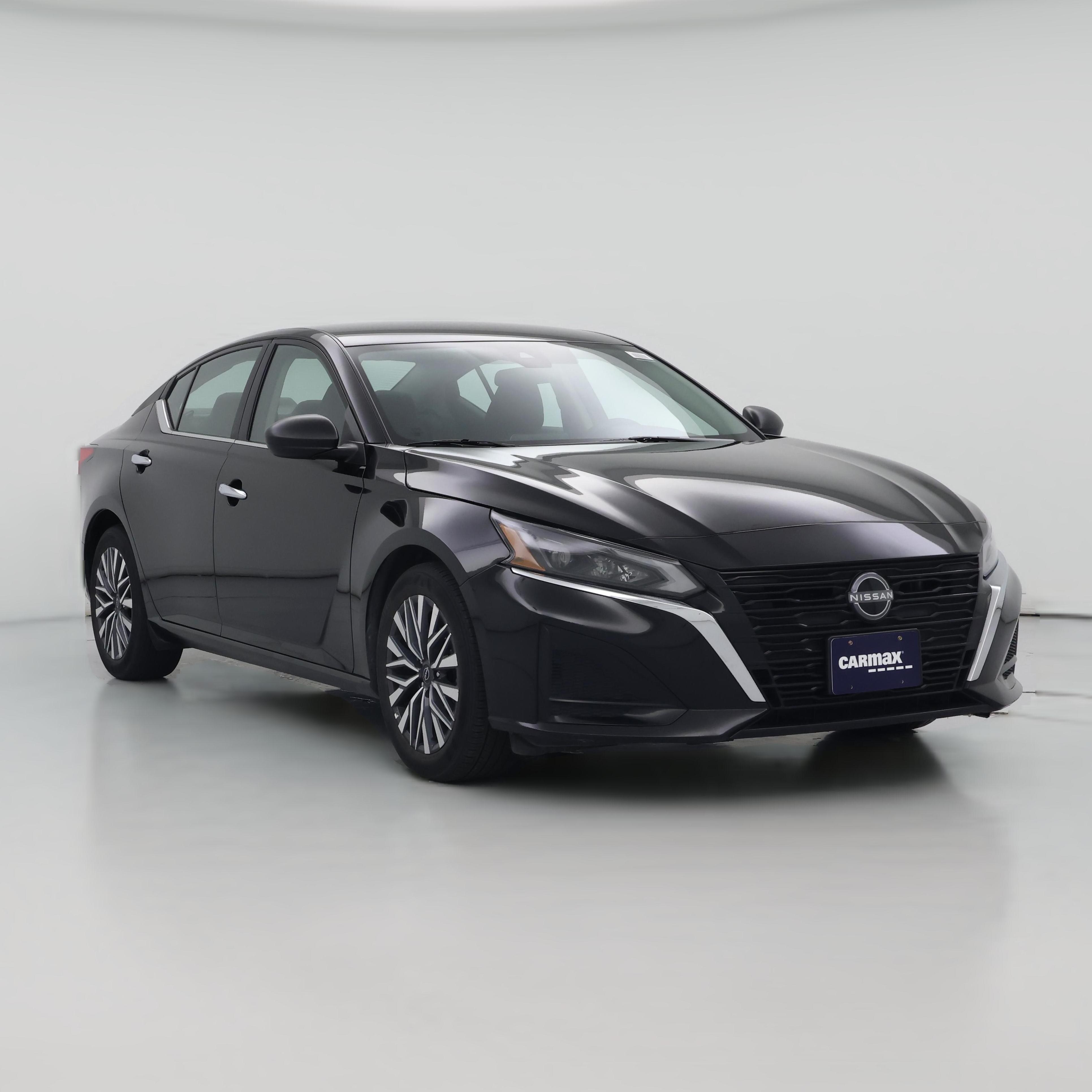 Thumbnail: 2025 Nissan Altima - 1