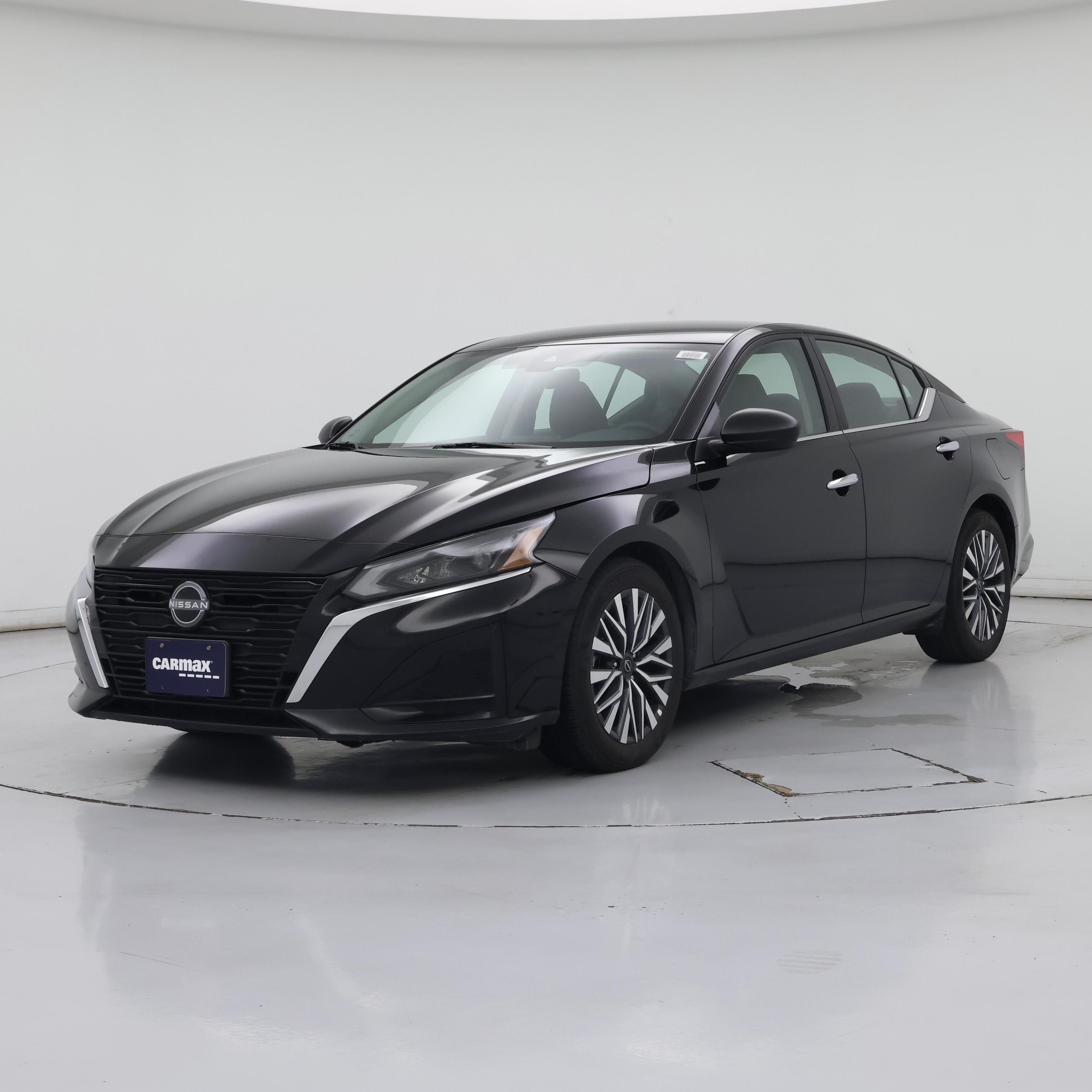 Thumbnail: 2025 Nissan Altima - 4