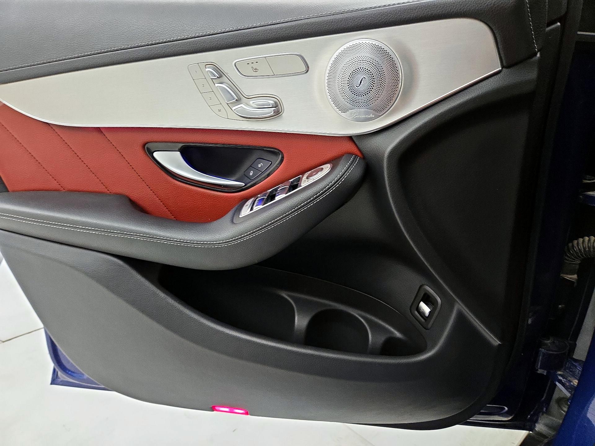 Thumbnail: 2020 Mercedes-Benz GLC - 12