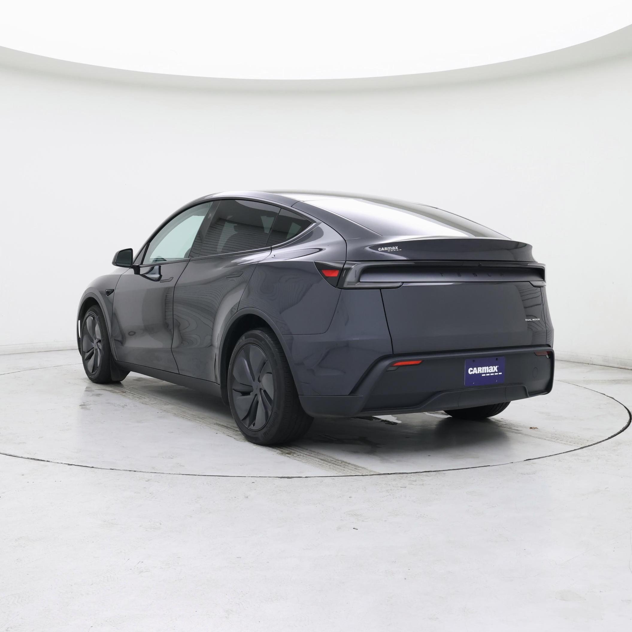 Thumbnail: 2026 Tesla Model Y - 2