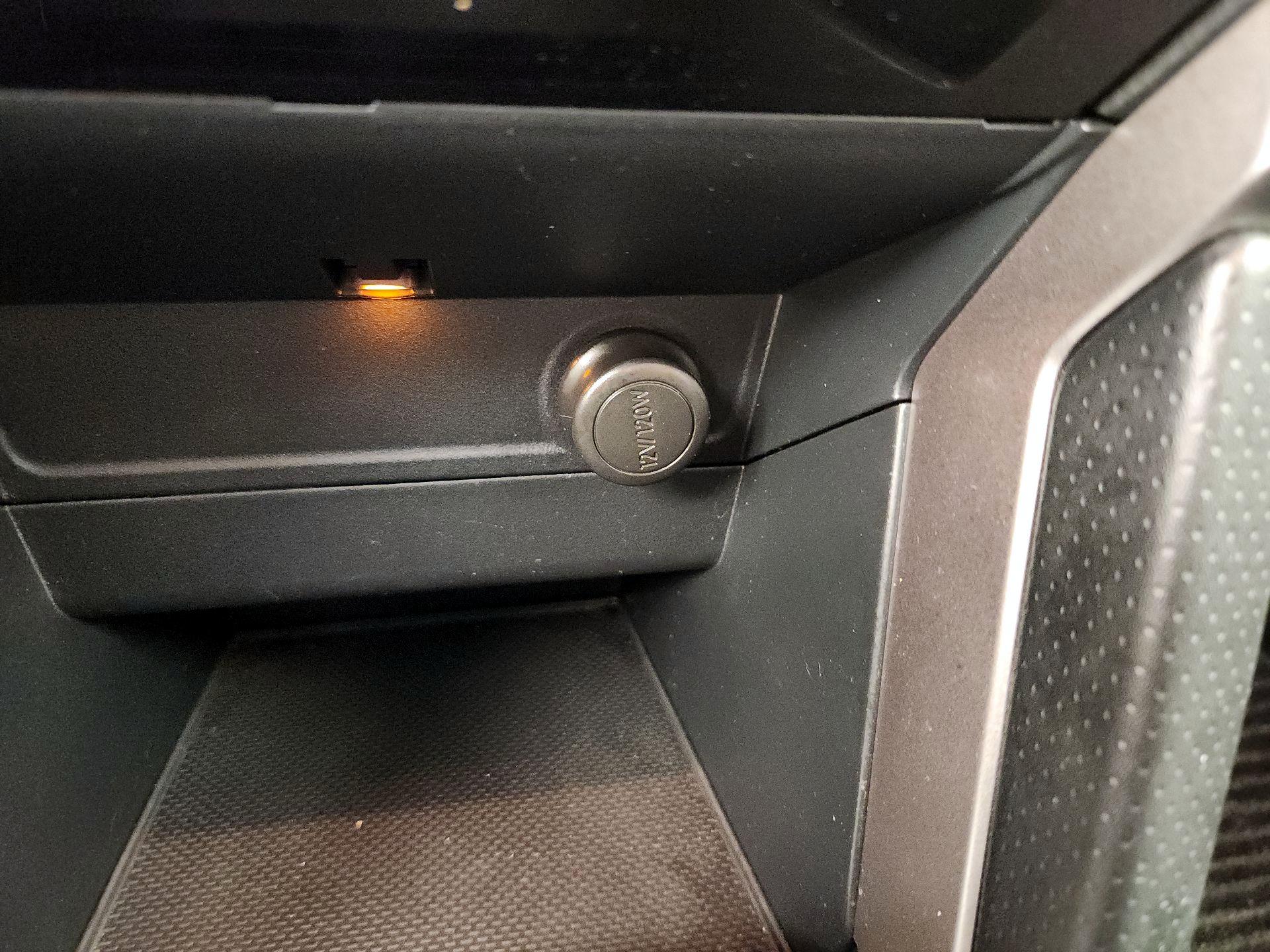 Thumbnail: 2018 Subaru Forester - 19